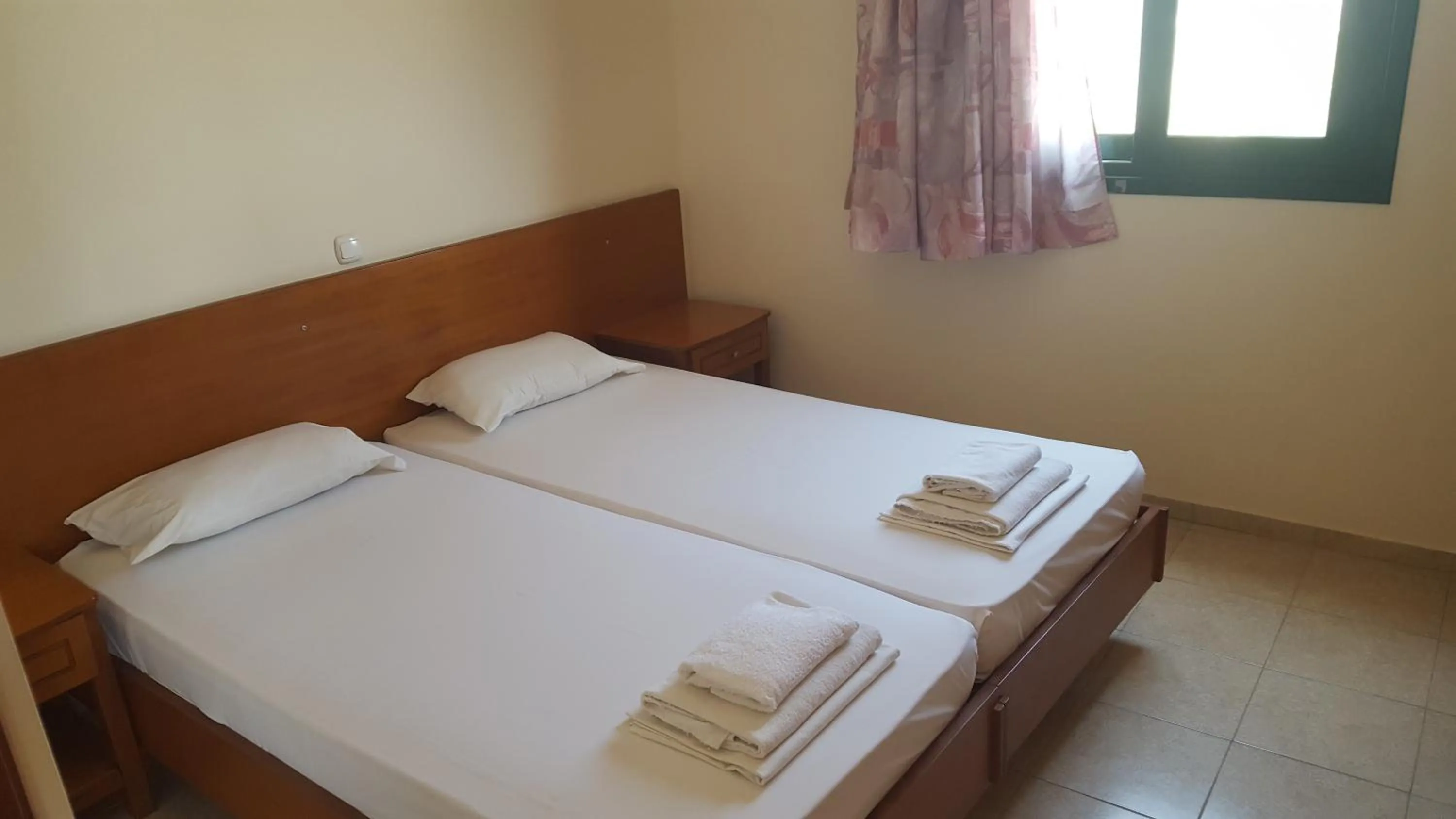 Bed in Panorama Studios