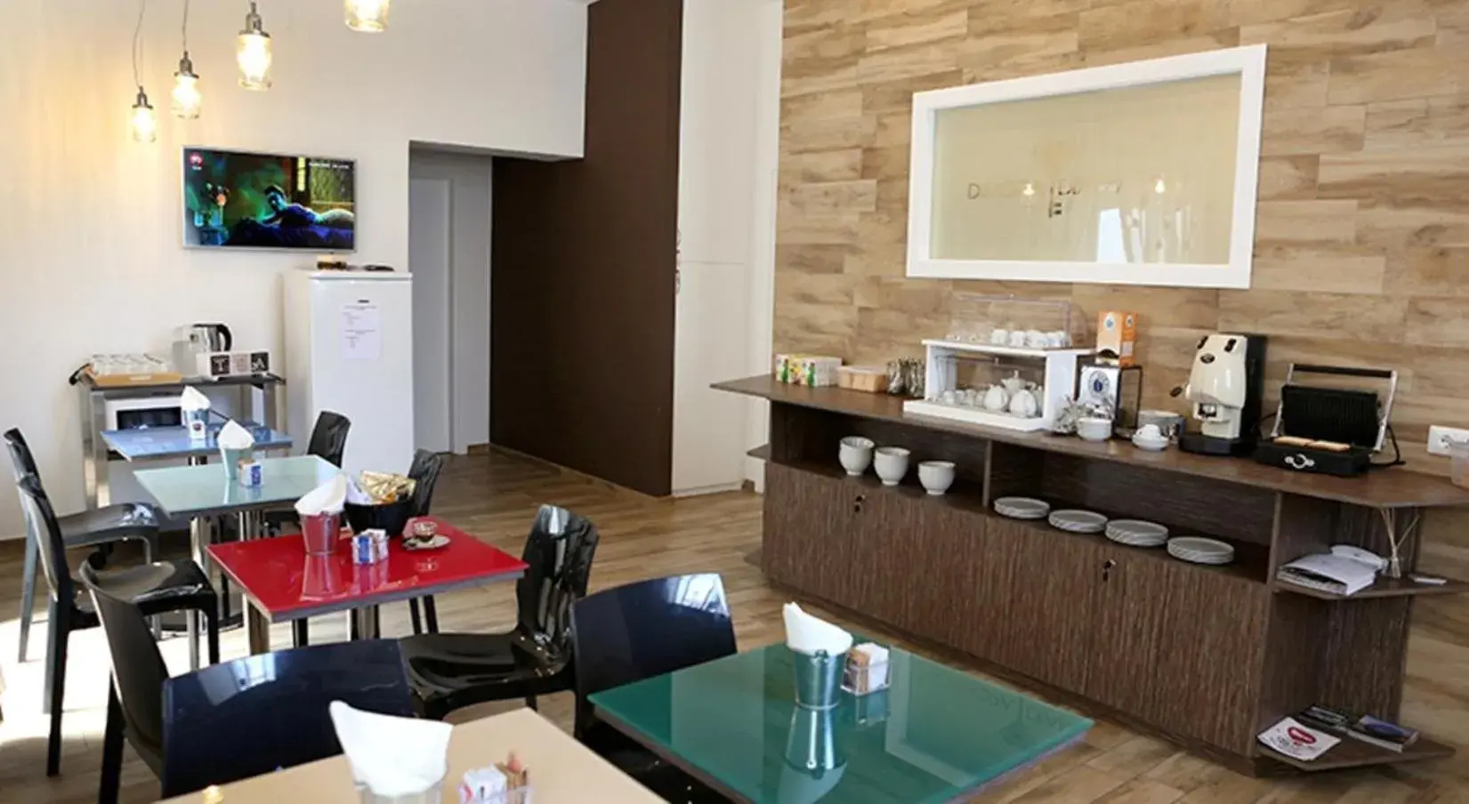 Restaurant/places to eat in Dimora Diamante Restaurant/places to eat in Dimora Diamante