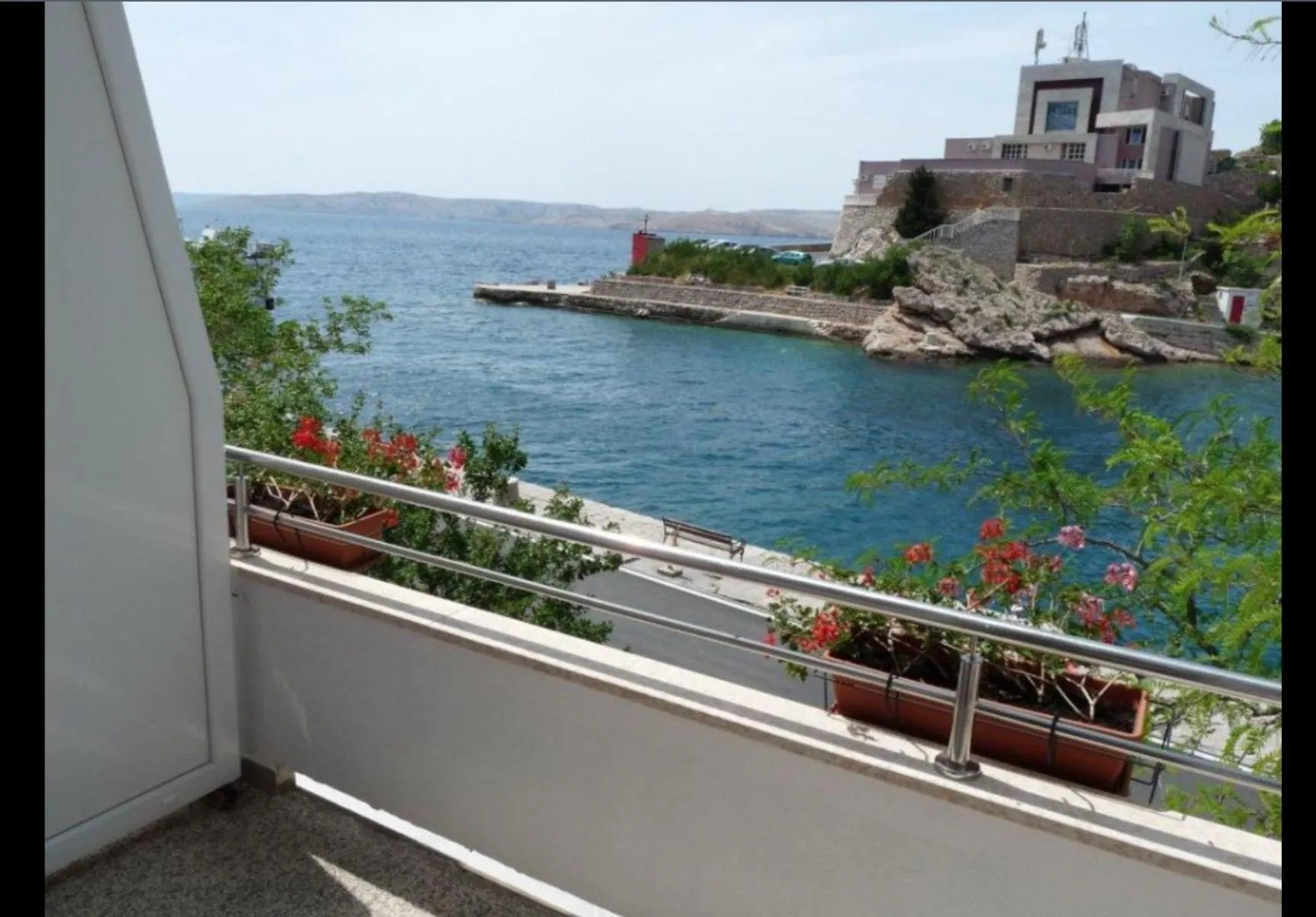 Lux Hotel Pansion
