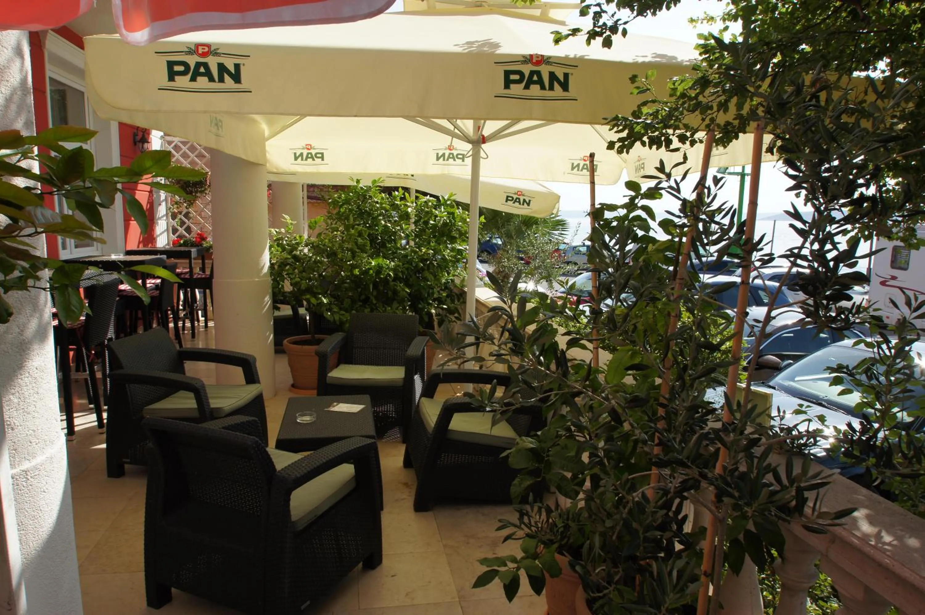 Lux Hotel Pansion