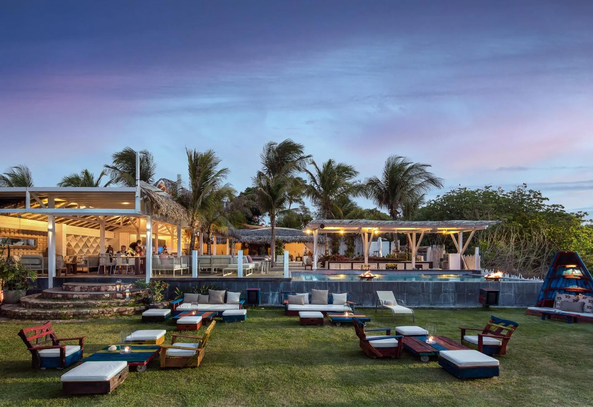 Swimming pool in The Chili Beach Private Resort