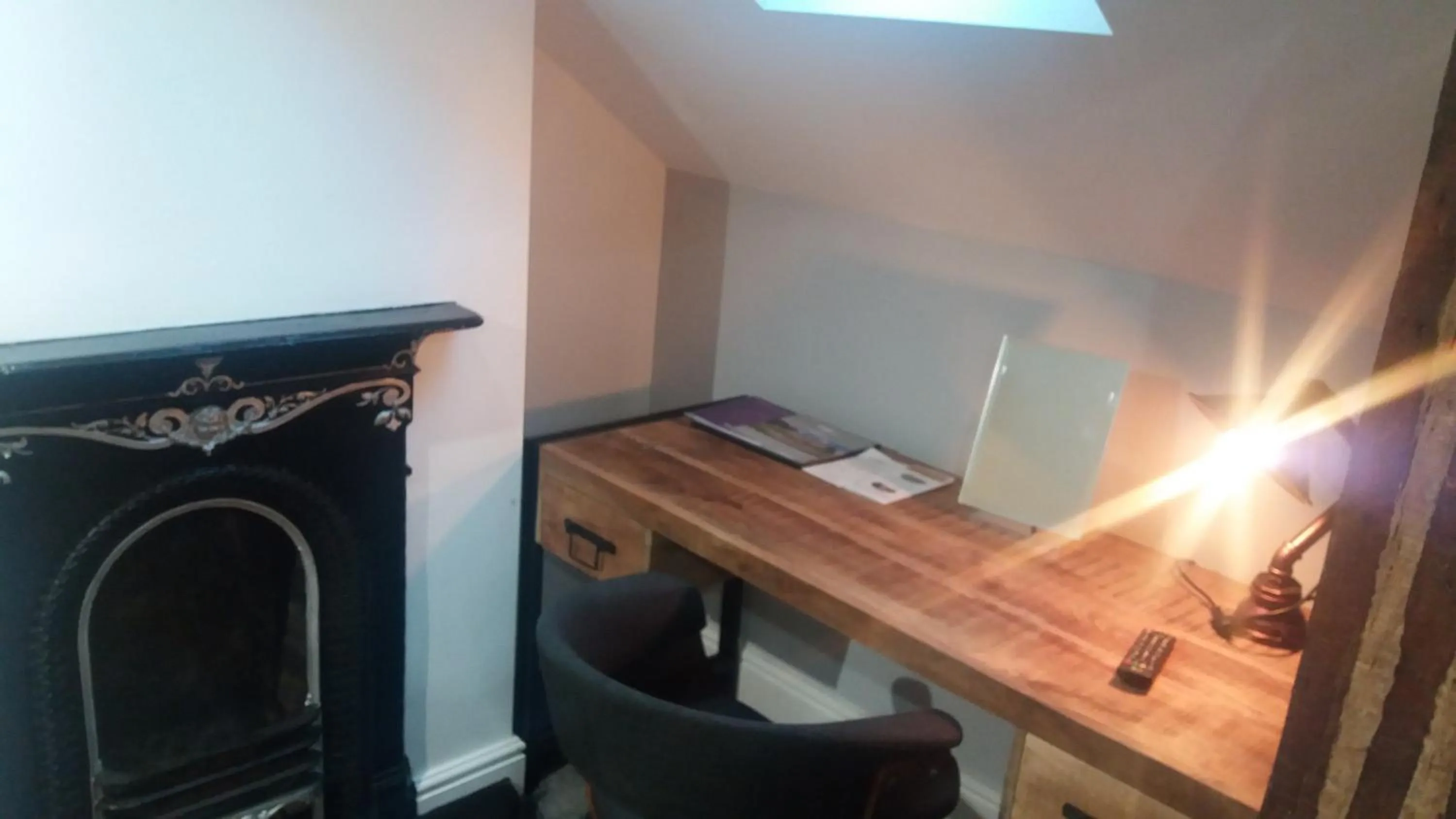 Bedroom in Wortley Hall Sheffield