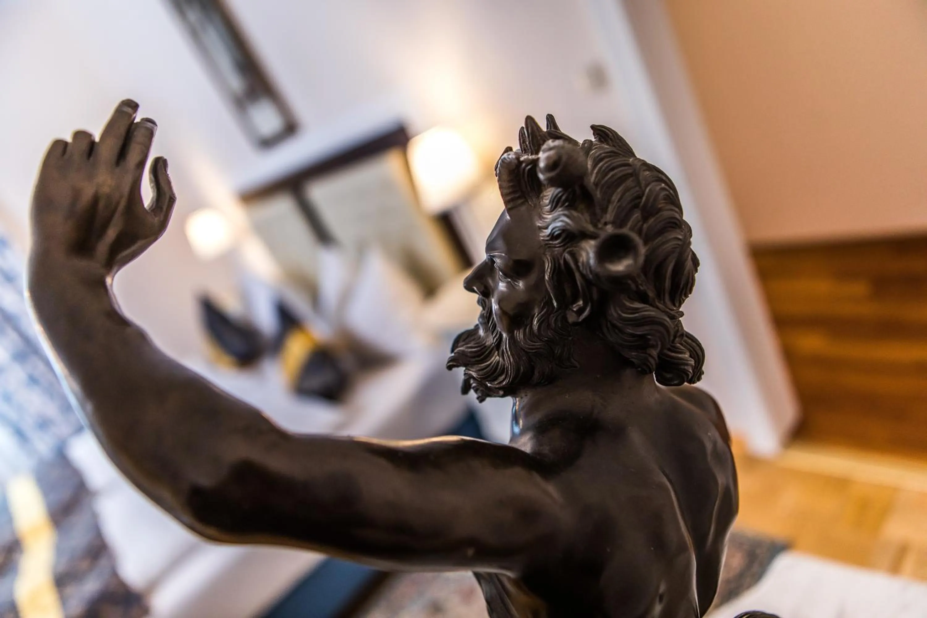 Decorative detail, Bed in Hotel am See - Seeresidenz