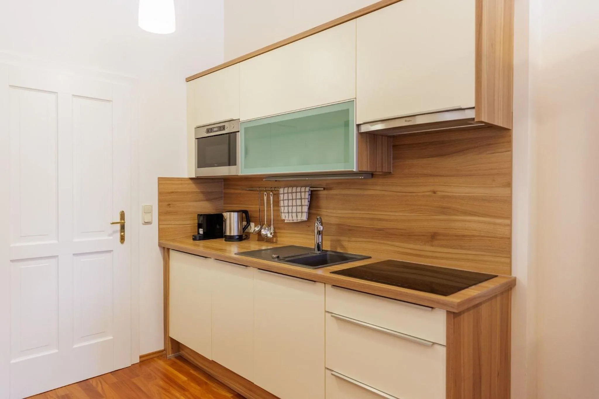 Kitchen or kitchenette in Hotel am See - Seeresidenz