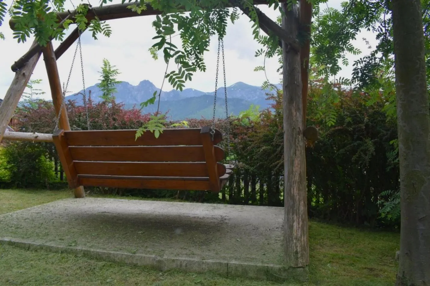 Garden in Panorama Premium