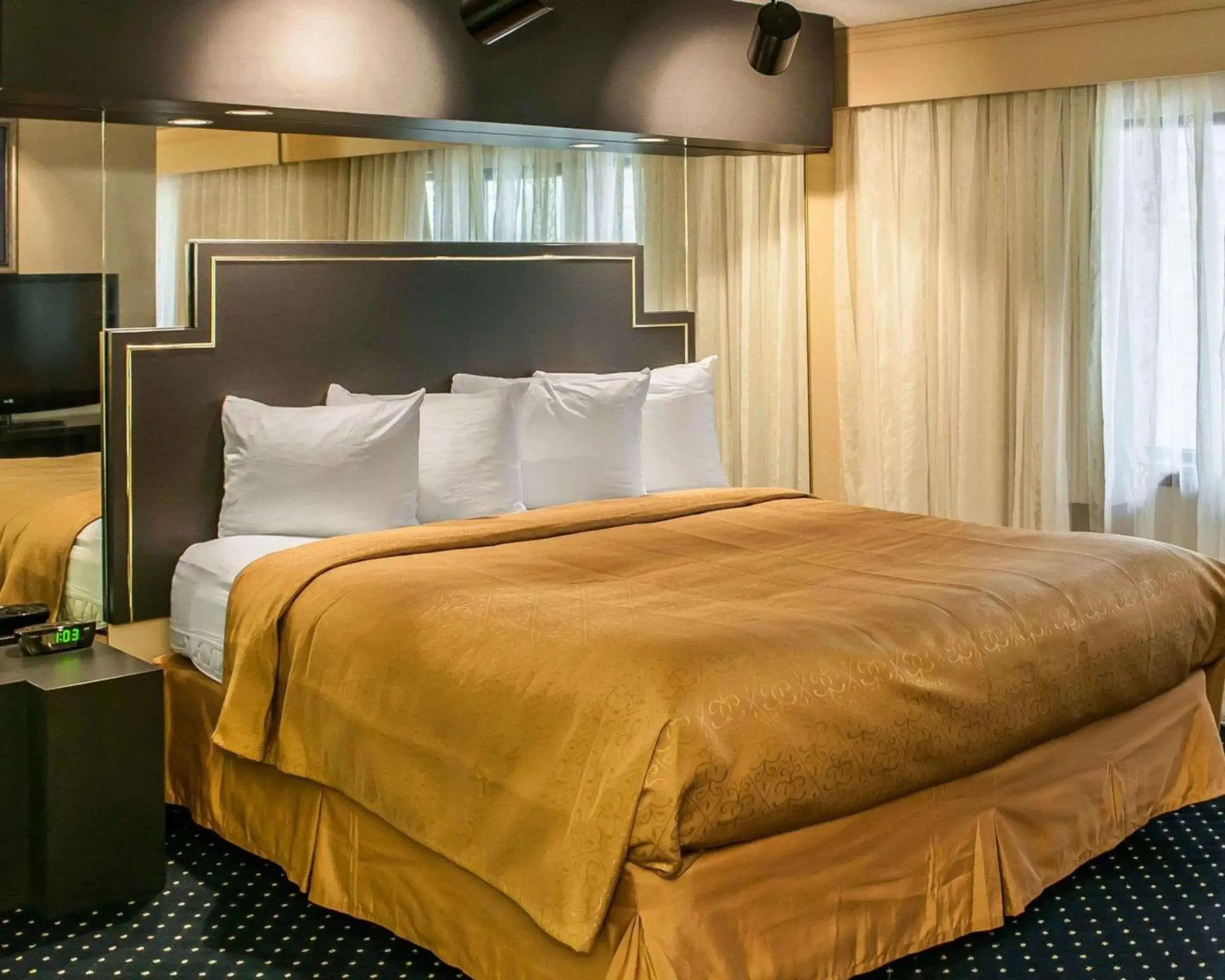 Bedroom, Bed in Quality Inn & Suites Goshen Bedroom, Bed in Quality Inn & Suites Goshen