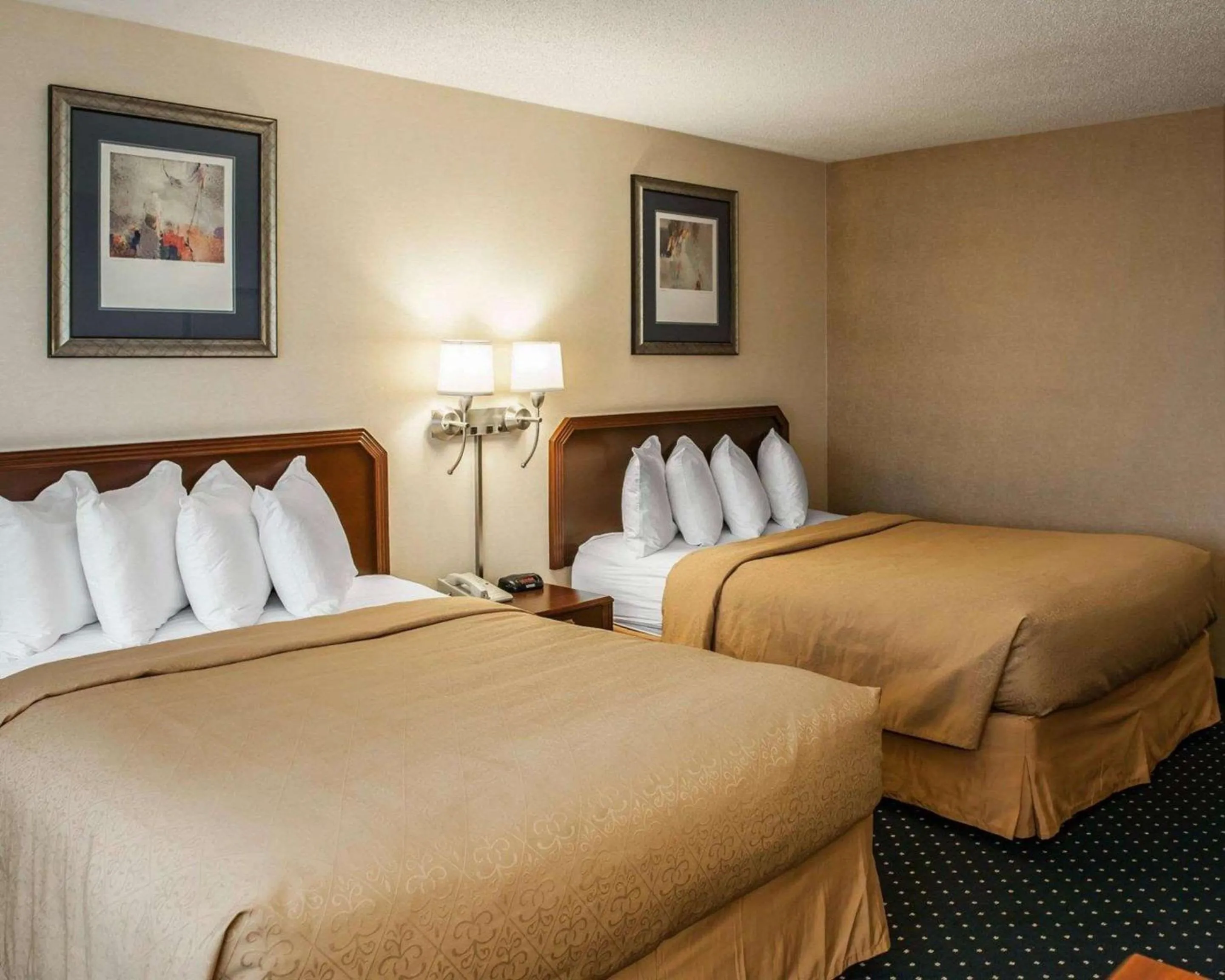Bedroom, Bed in Quality Inn & Suites Goshen