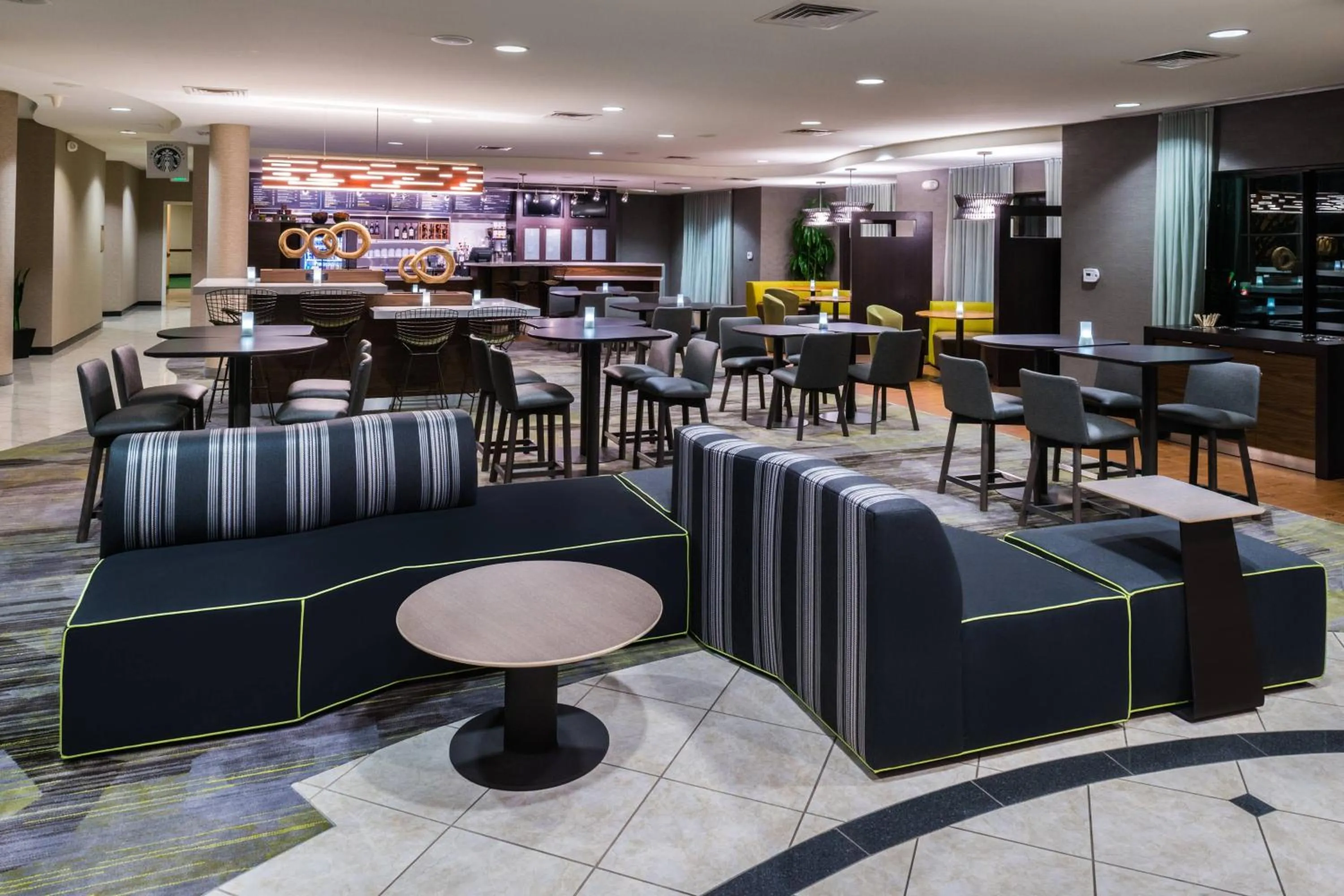 Lobby or reception in Courtyard by Marriott San Luis Obispo