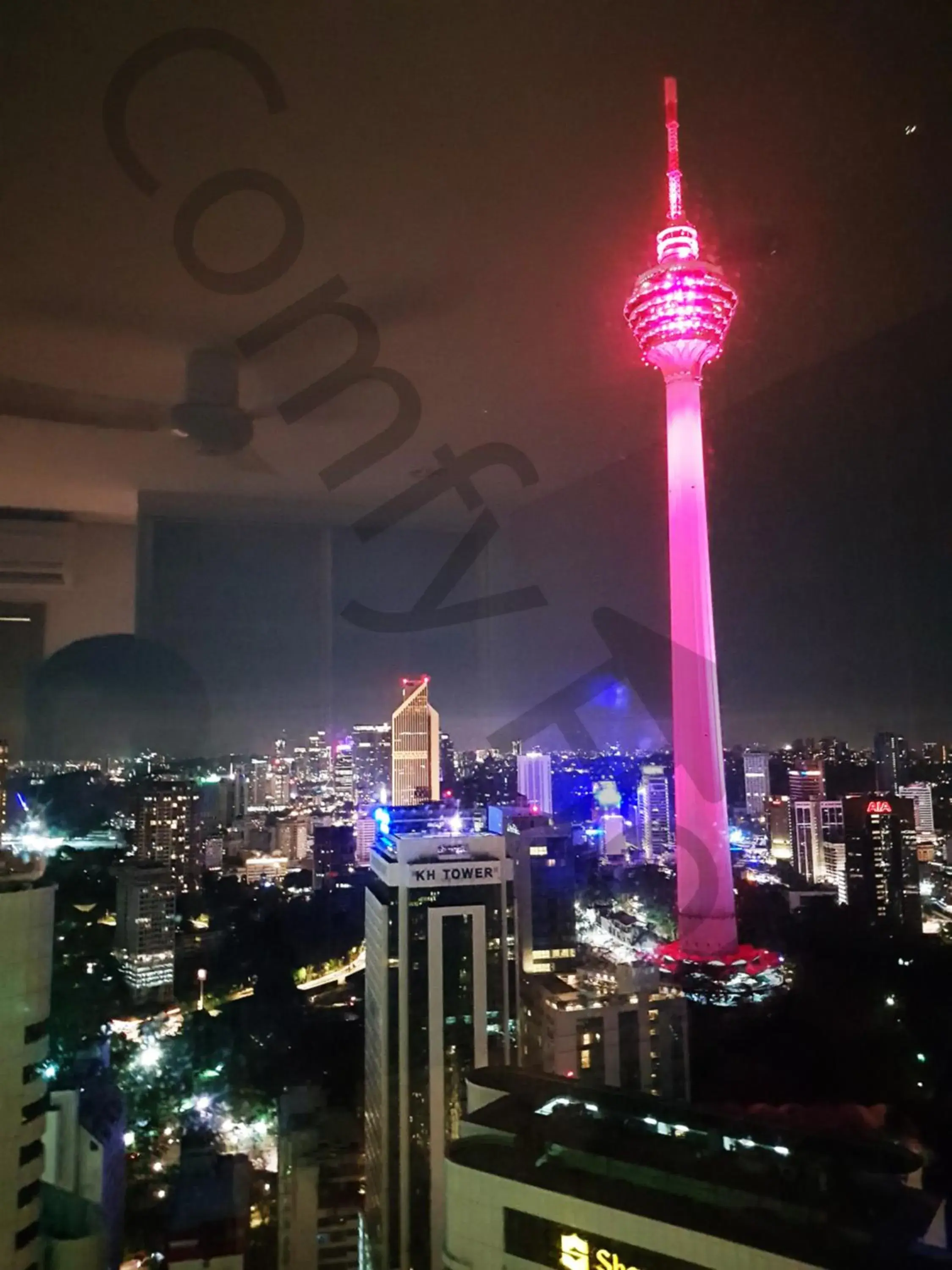 Superior Apartment (KL Tower View) in 5 STAR & LUXURY Apartment near KLCC/ KL City Centre Superior Apartment (KL Tower View) in 5 STAR & LUXURY Apartment near KLCC/ KL City Centre