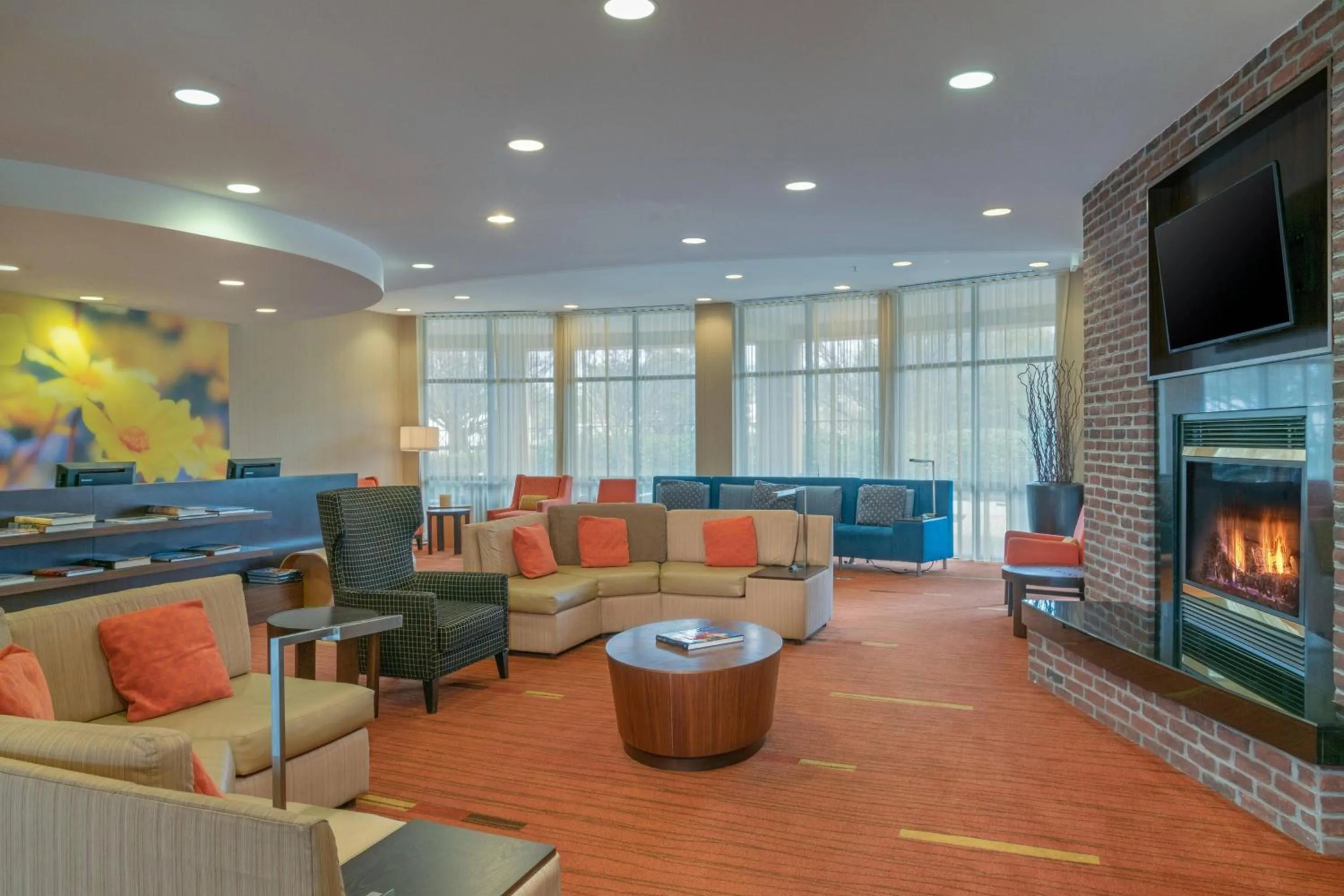 Lobby or reception in Courtyard by Marriott Salisbury