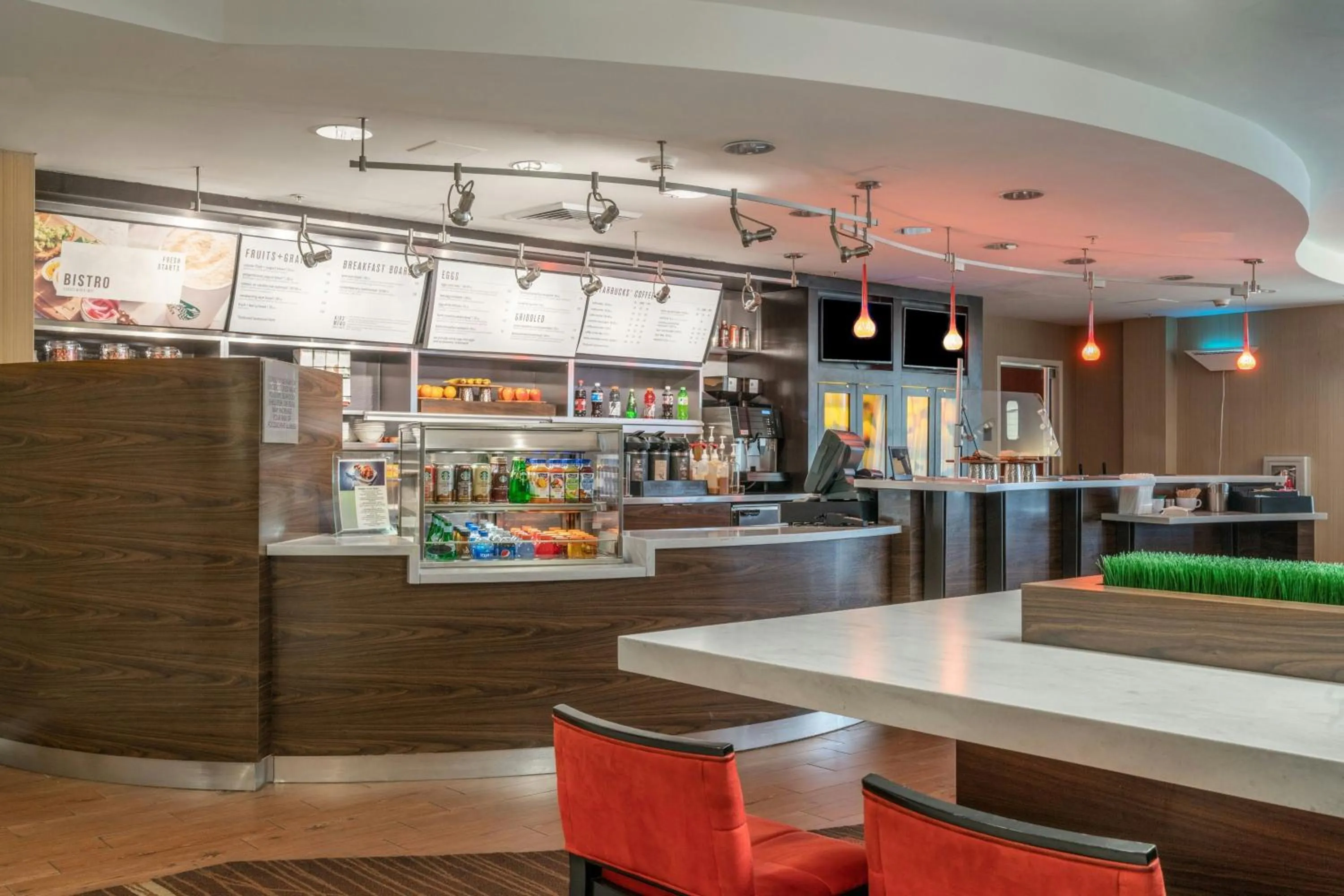 Restaurant/places to eat in Courtyard by Marriott Salisbury