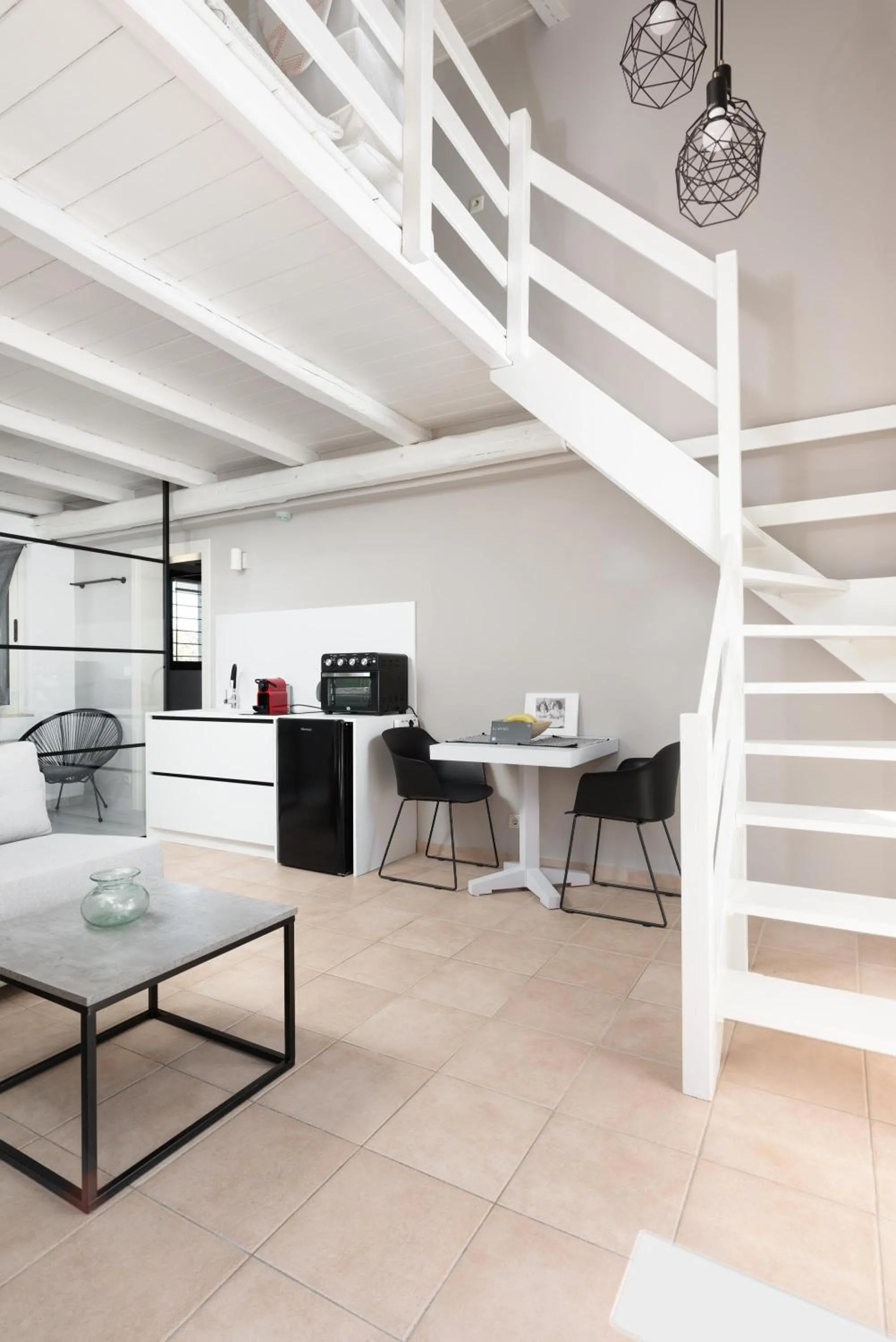 Photo of the whole room in Eliathos Hillside Retreat