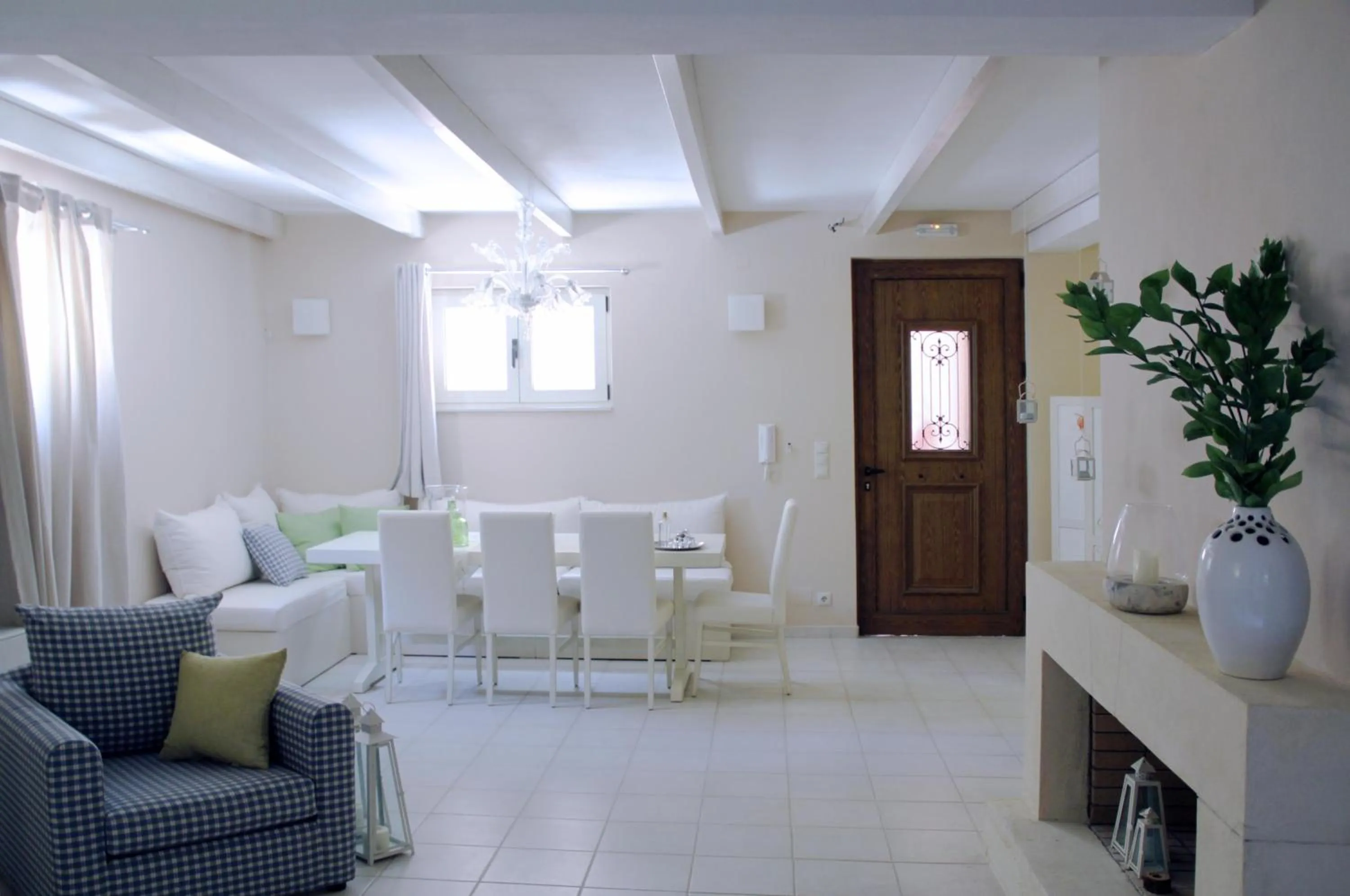 Lobby or reception in Eliathos Hillside Retreat