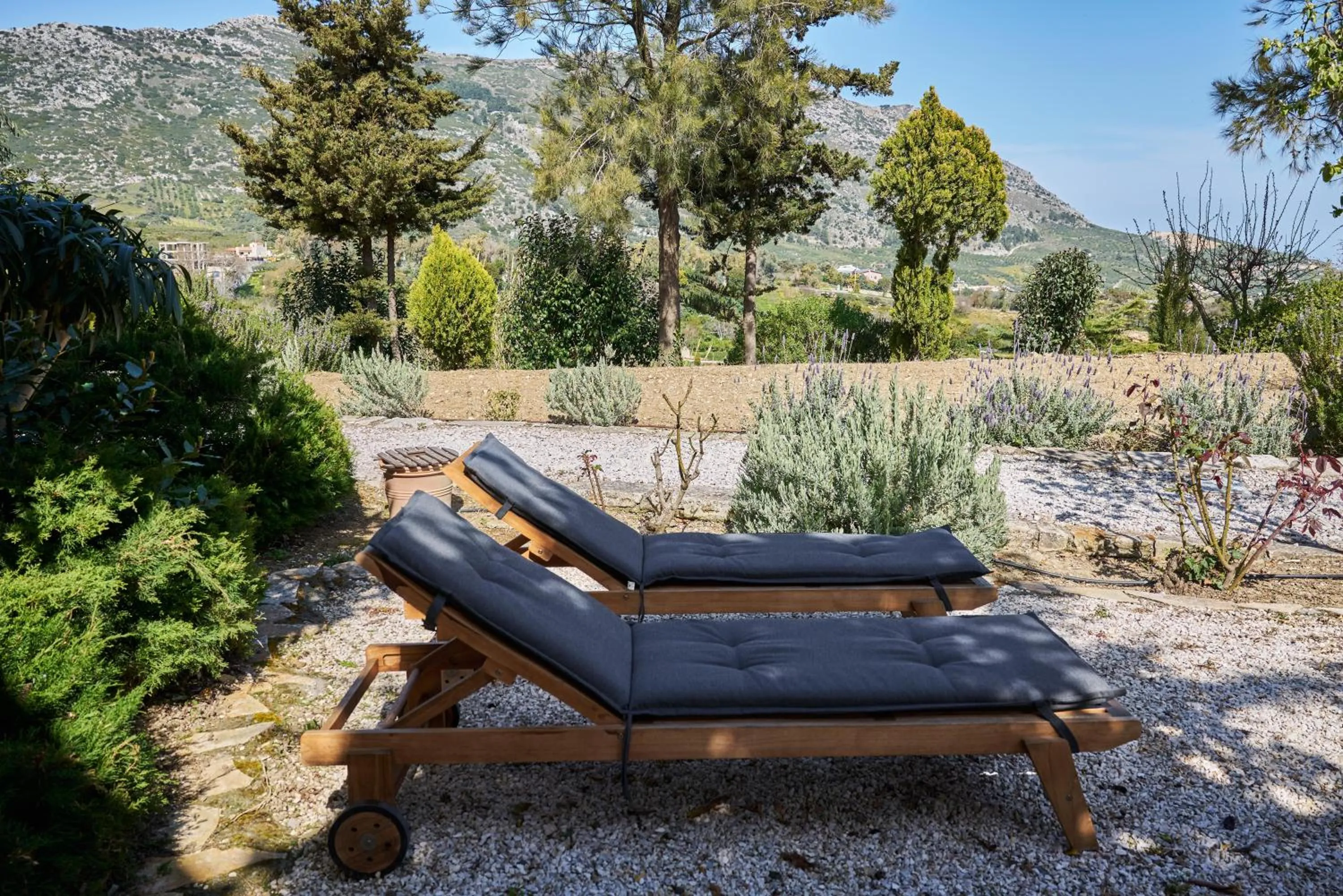 Photo of the whole room in Eliathos Hillside Retreat