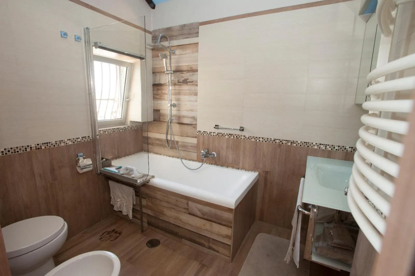 Bathroom in Siriana open space