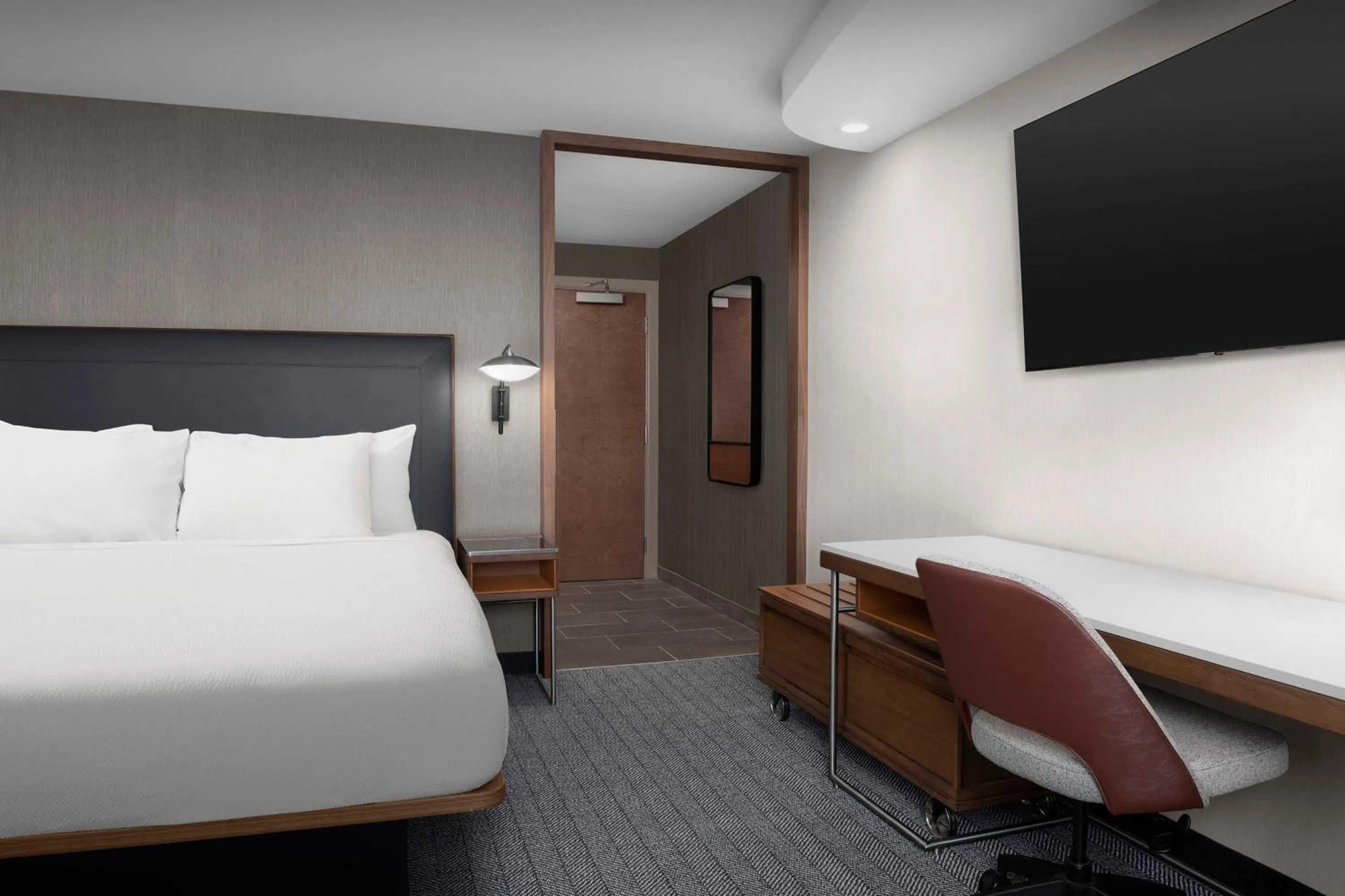 Photo of the whole room, Bed in Courtyard by Marriott Paso Robles