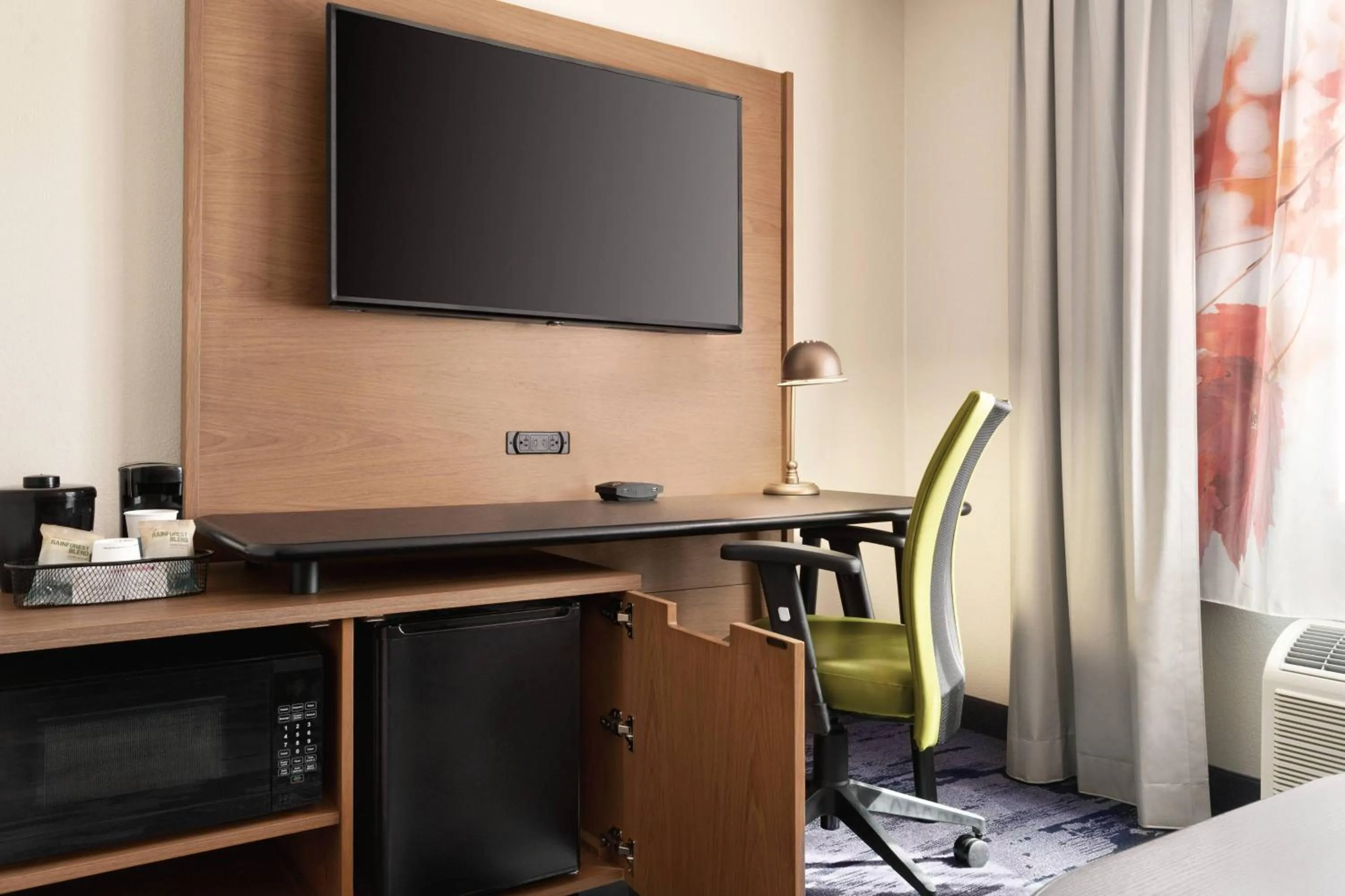 Photo of the whole room in Fairfield Inn Scranton