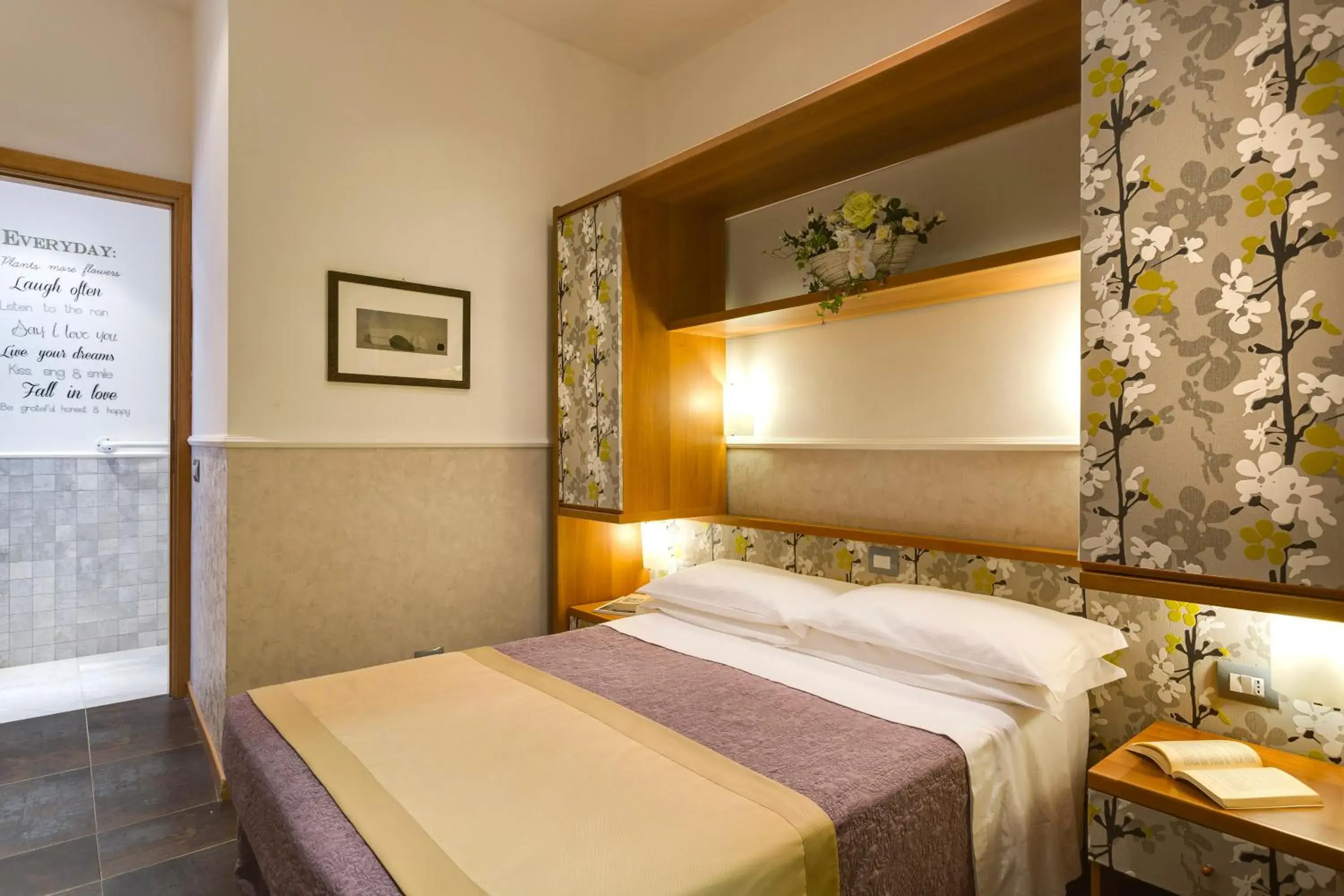 Small Double Room - single occupancy in Hotel Marcantonio Small Double Room - single occupancy in Hotel Marcantonio