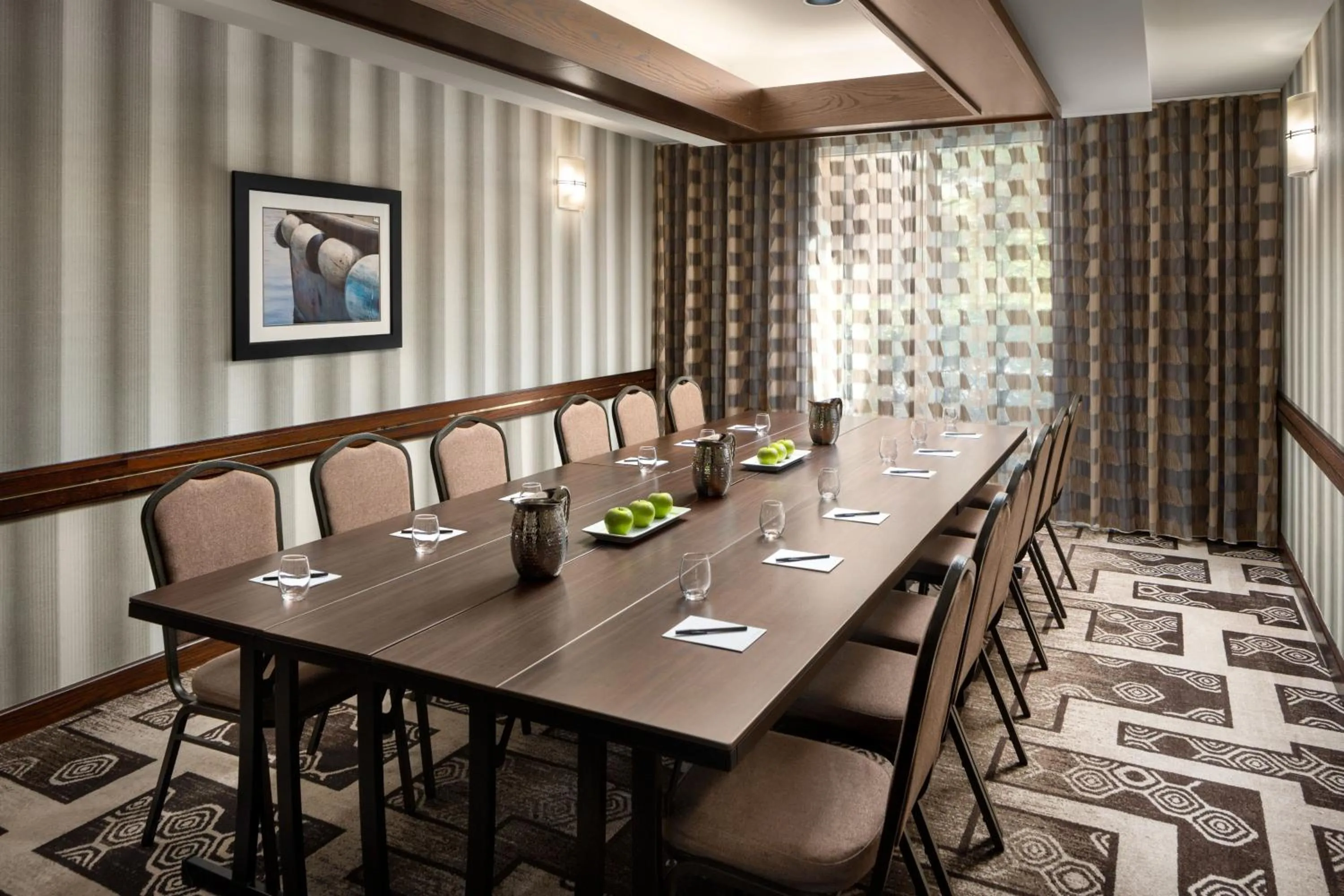 Meeting/conference room in Courtyard Seattle North / Lynnwood Everett