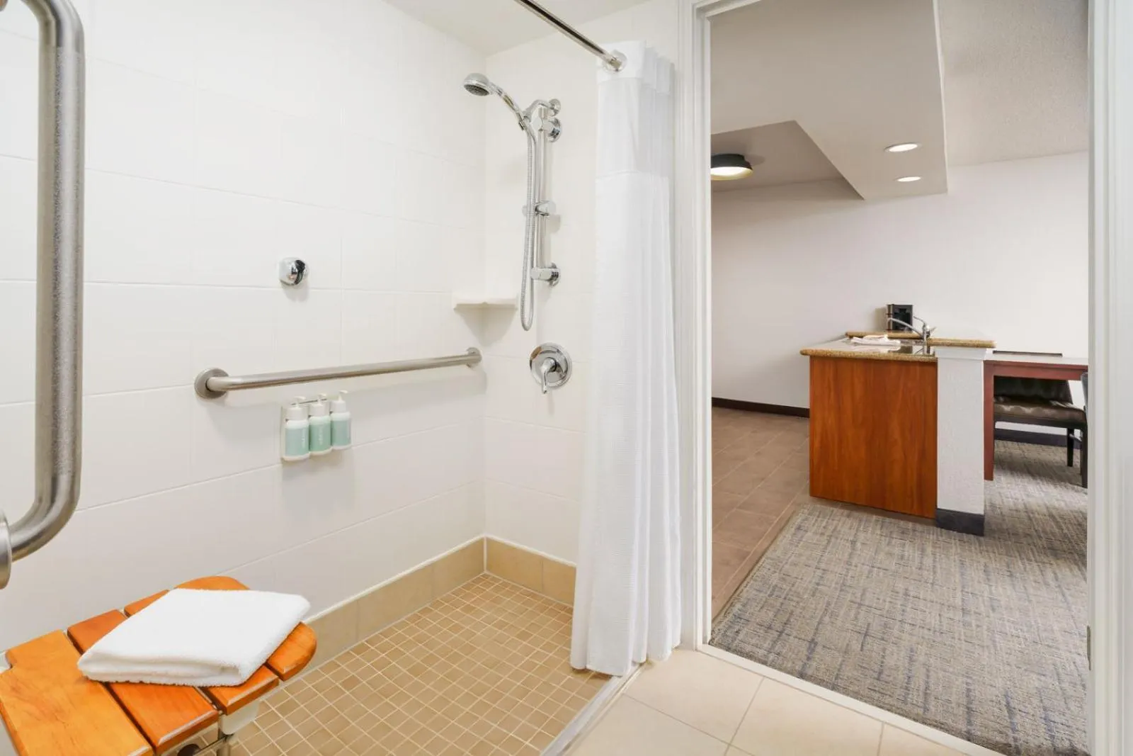 Bathroom in Residence Inn Seattle Northeast/Bothell