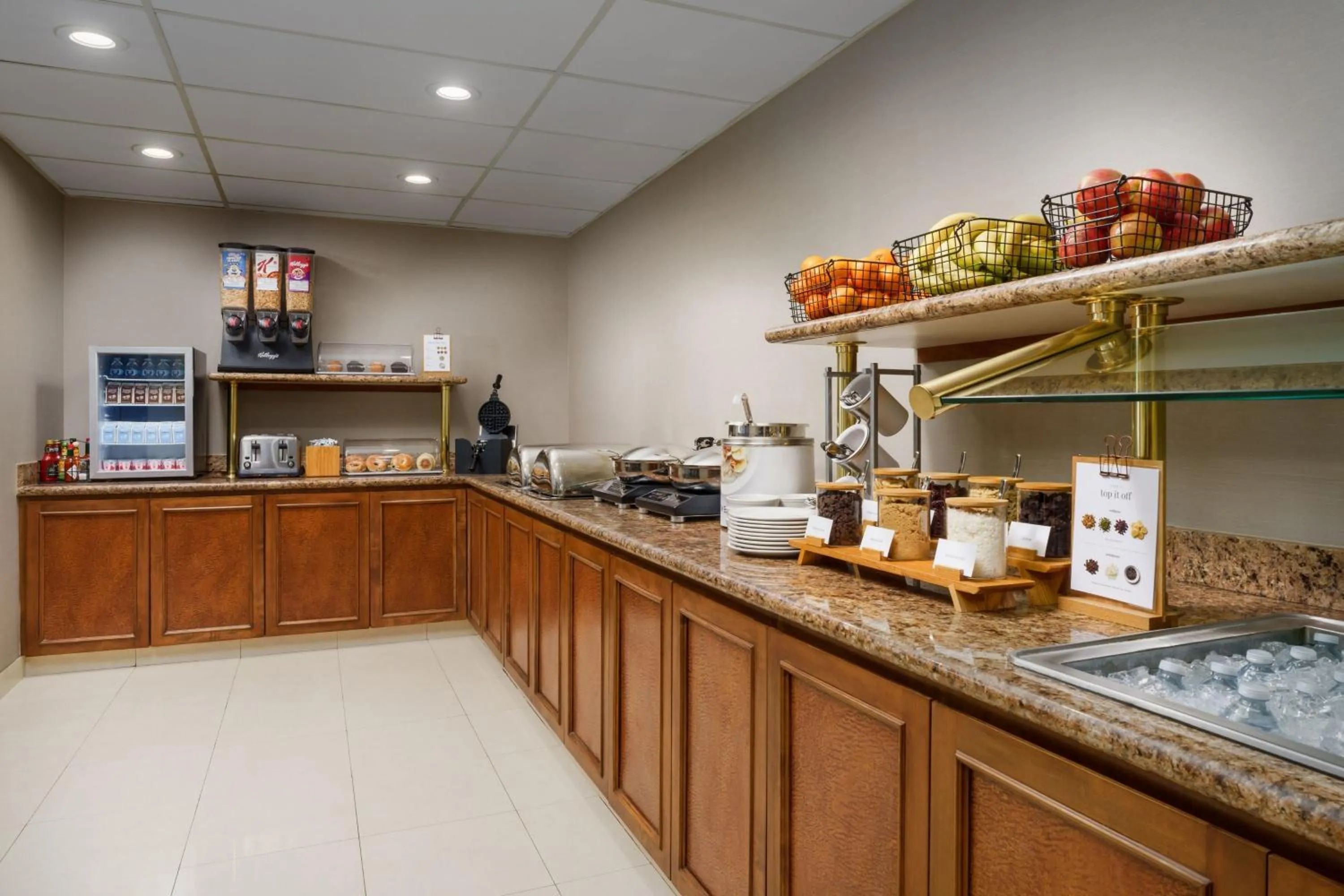 Breakfast in Residence Inn Seattle Northeast/Bothell