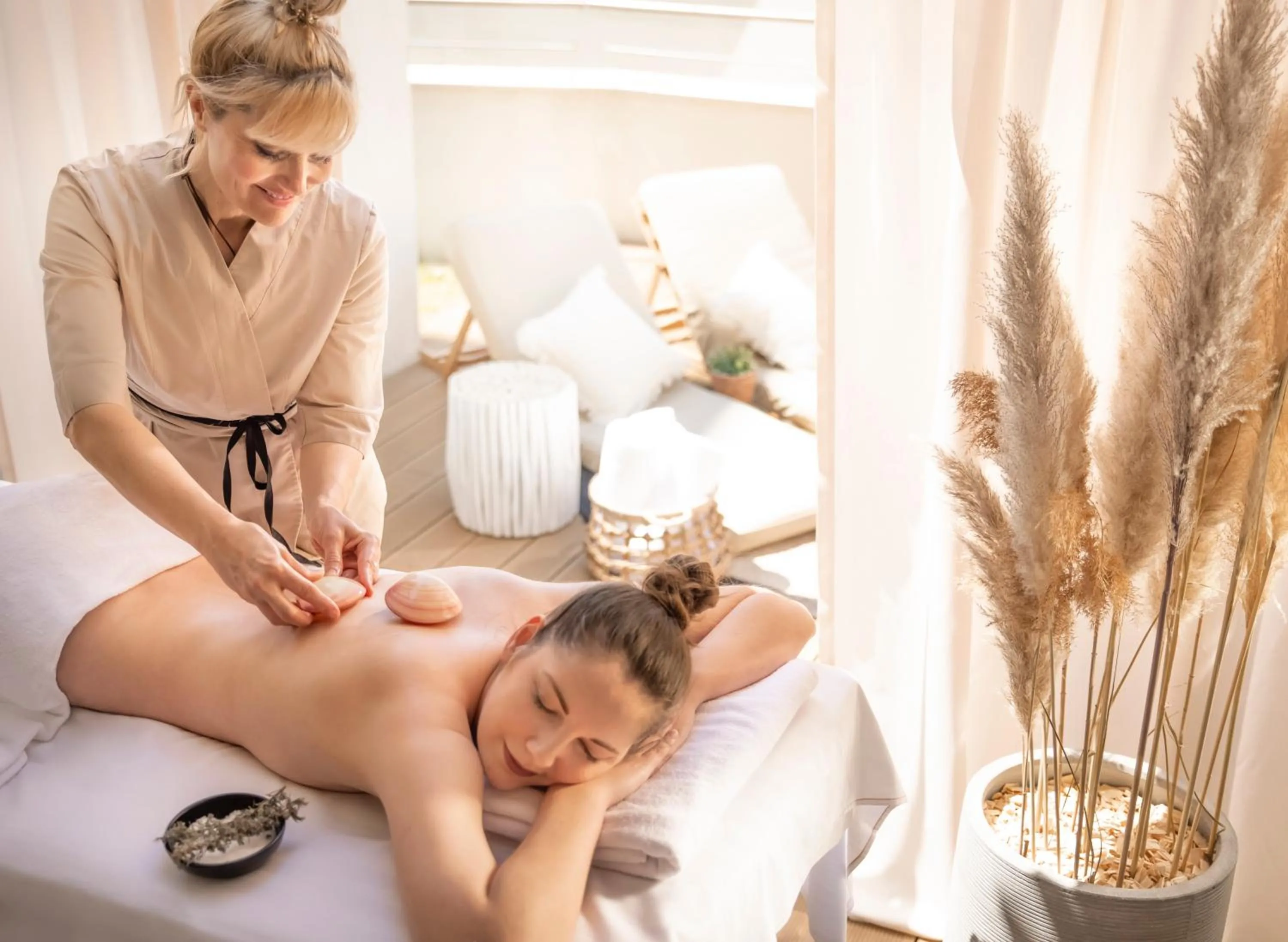 Massage in Valamar Lacroma Hotel