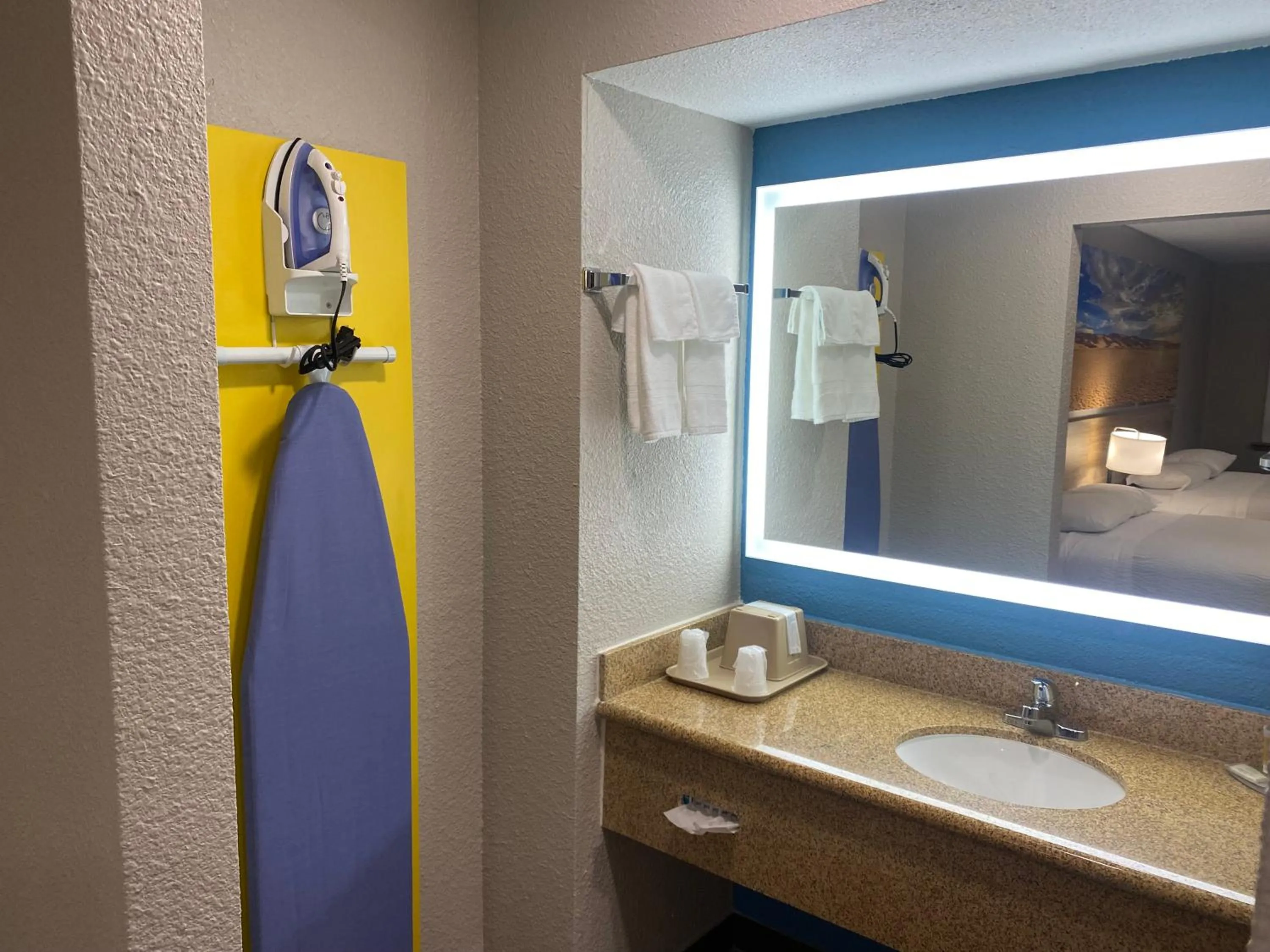 Bathroom in Days Inn by Wyndham El Paso West