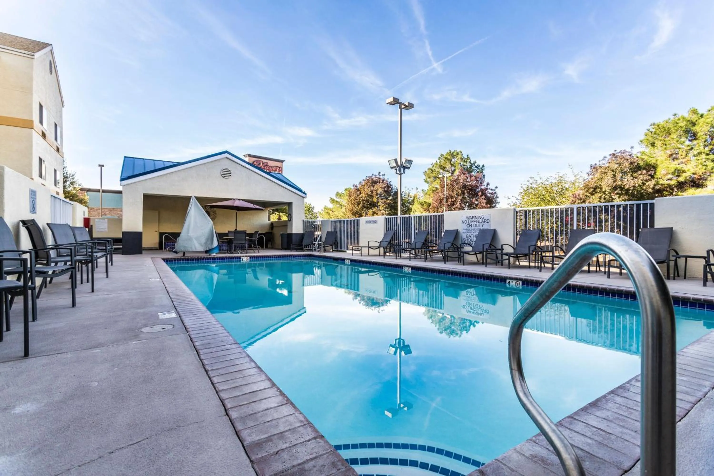 Swimming pool in Fairfield Inn St. George