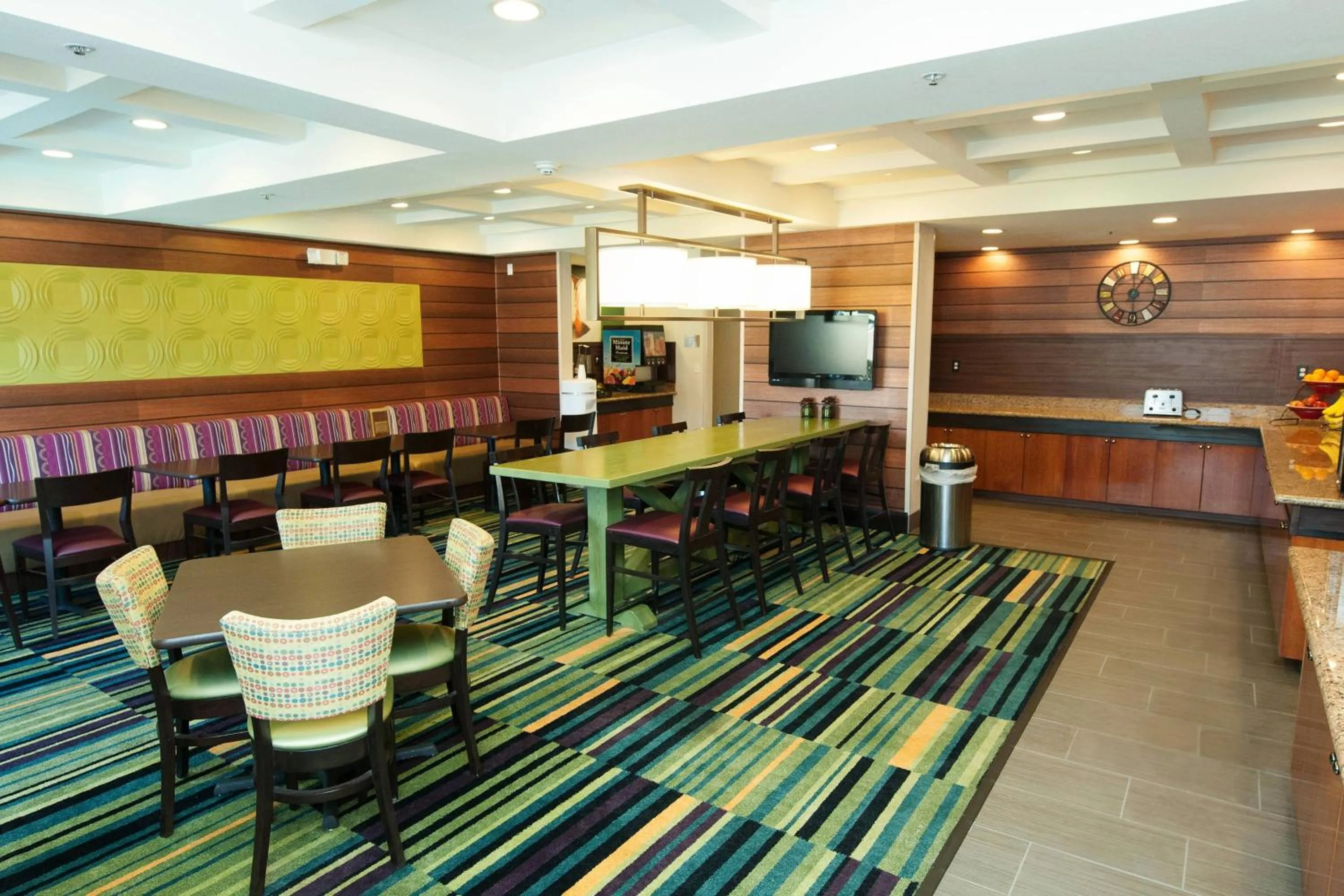 Breakfast in Fairfield Inn St. George