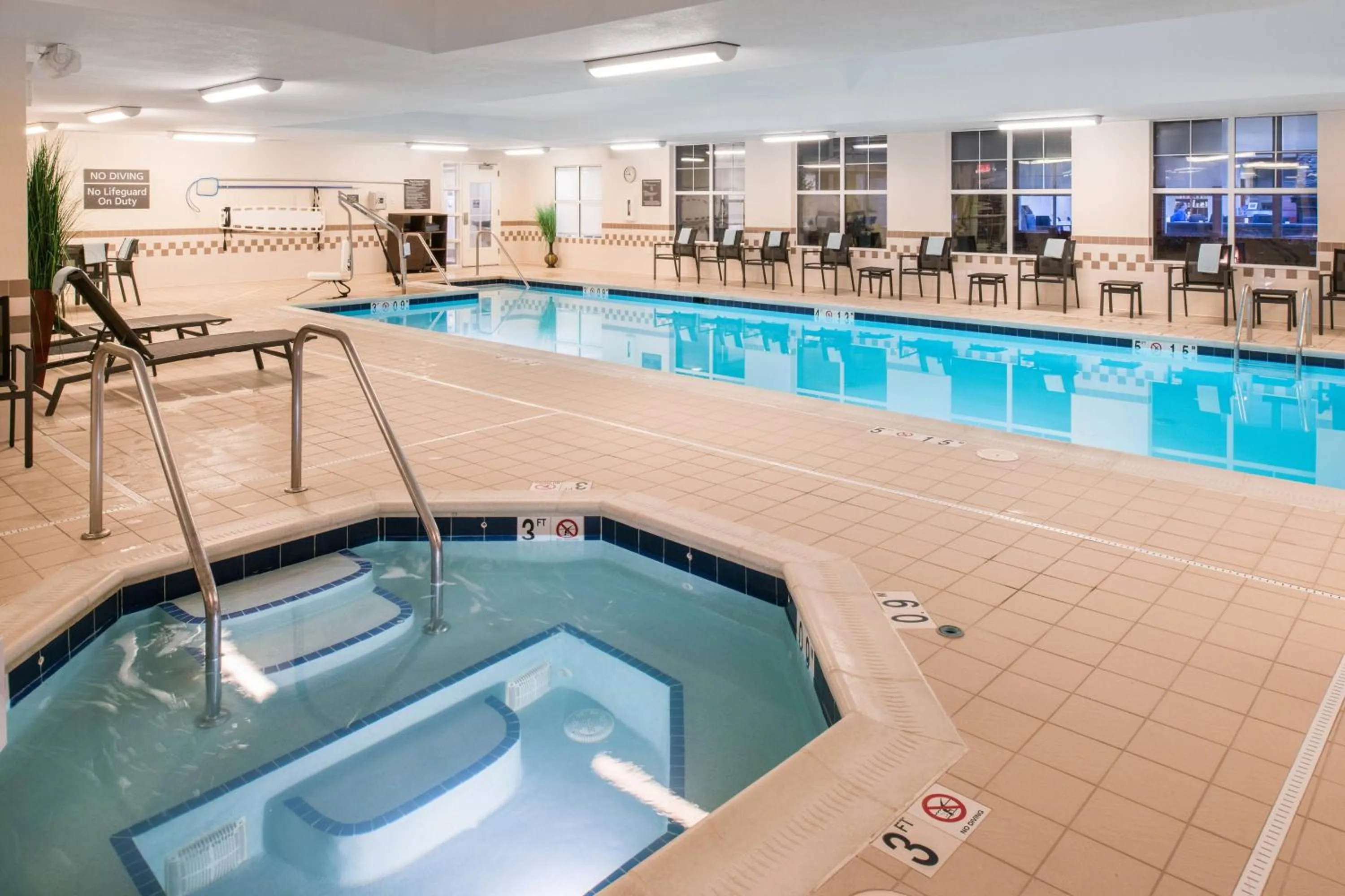 Swimming pool in Residence Inn by Marriott Harrisonburg
