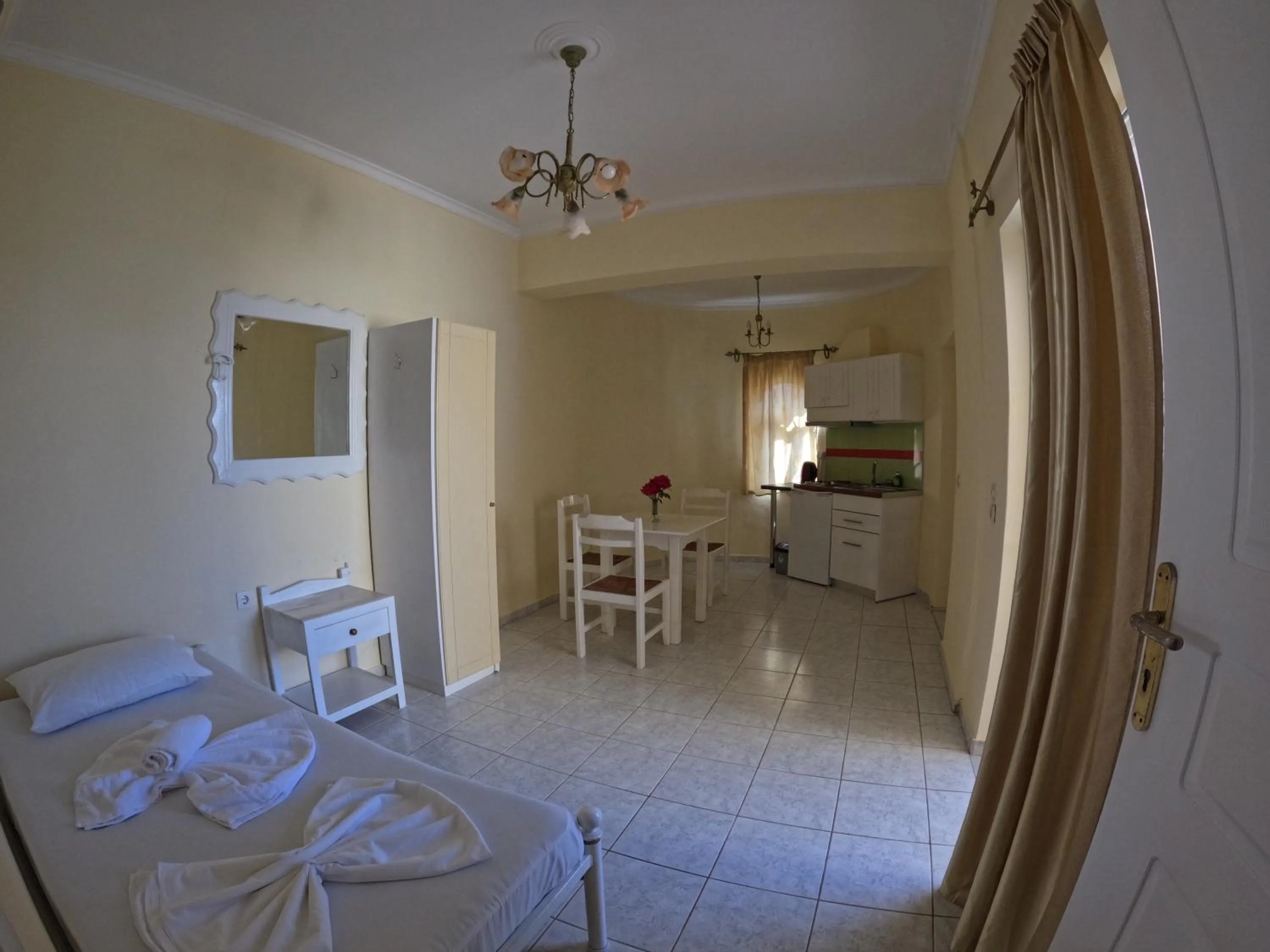 Kitchen or kitchenette in Palladion Hotel