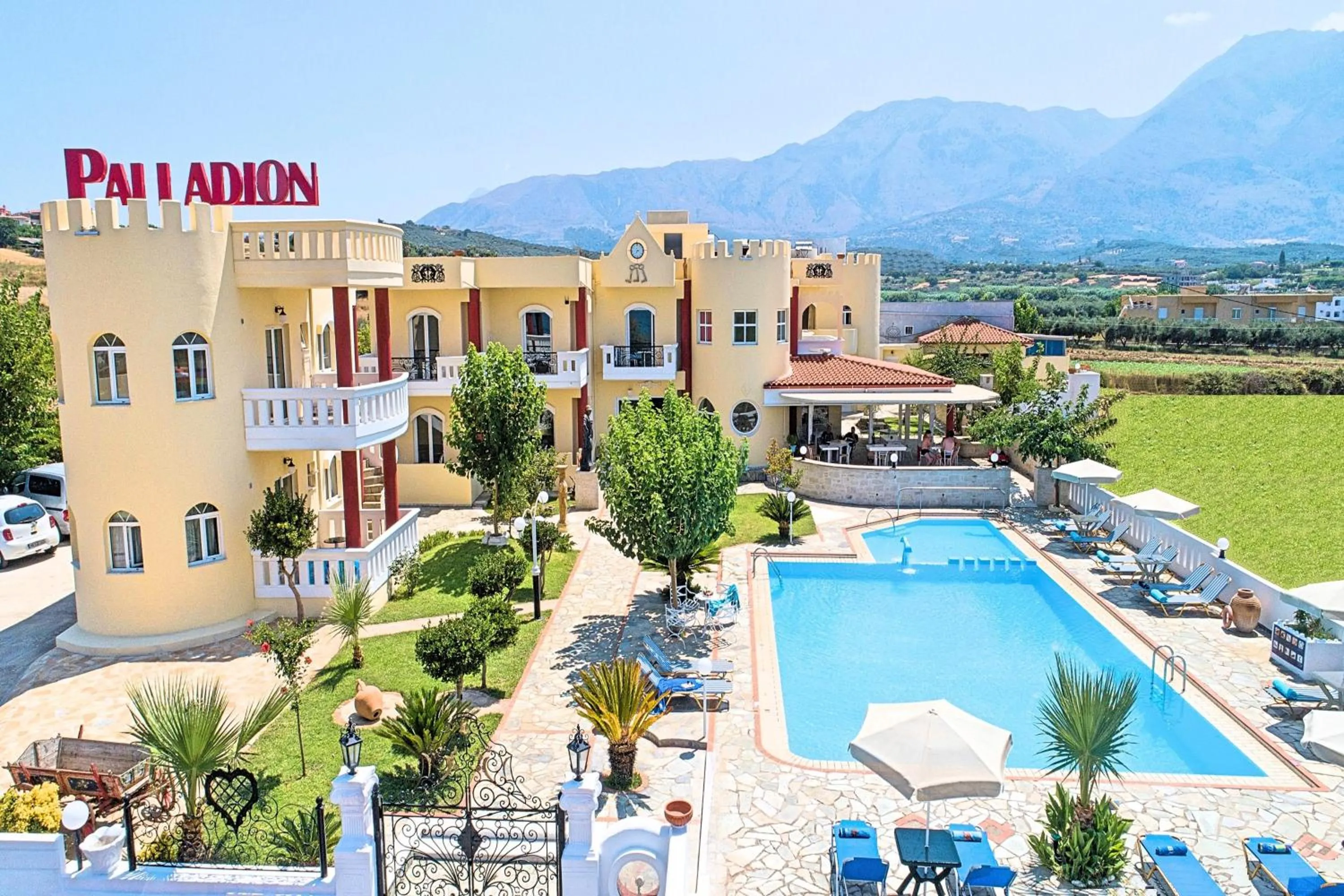 Shower in Palladion Hotel