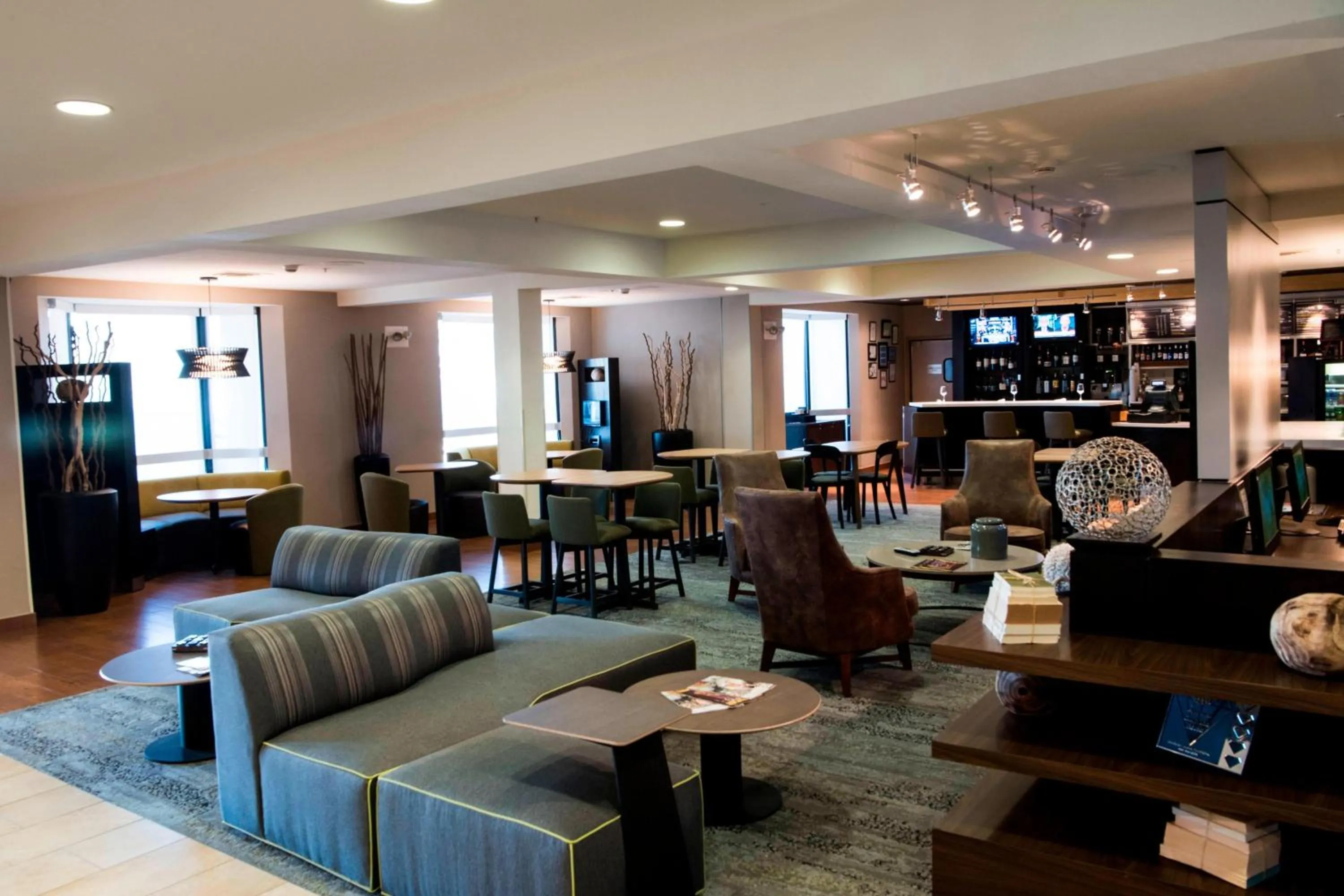 Lobby or reception in Courtyard Shreveport Airport