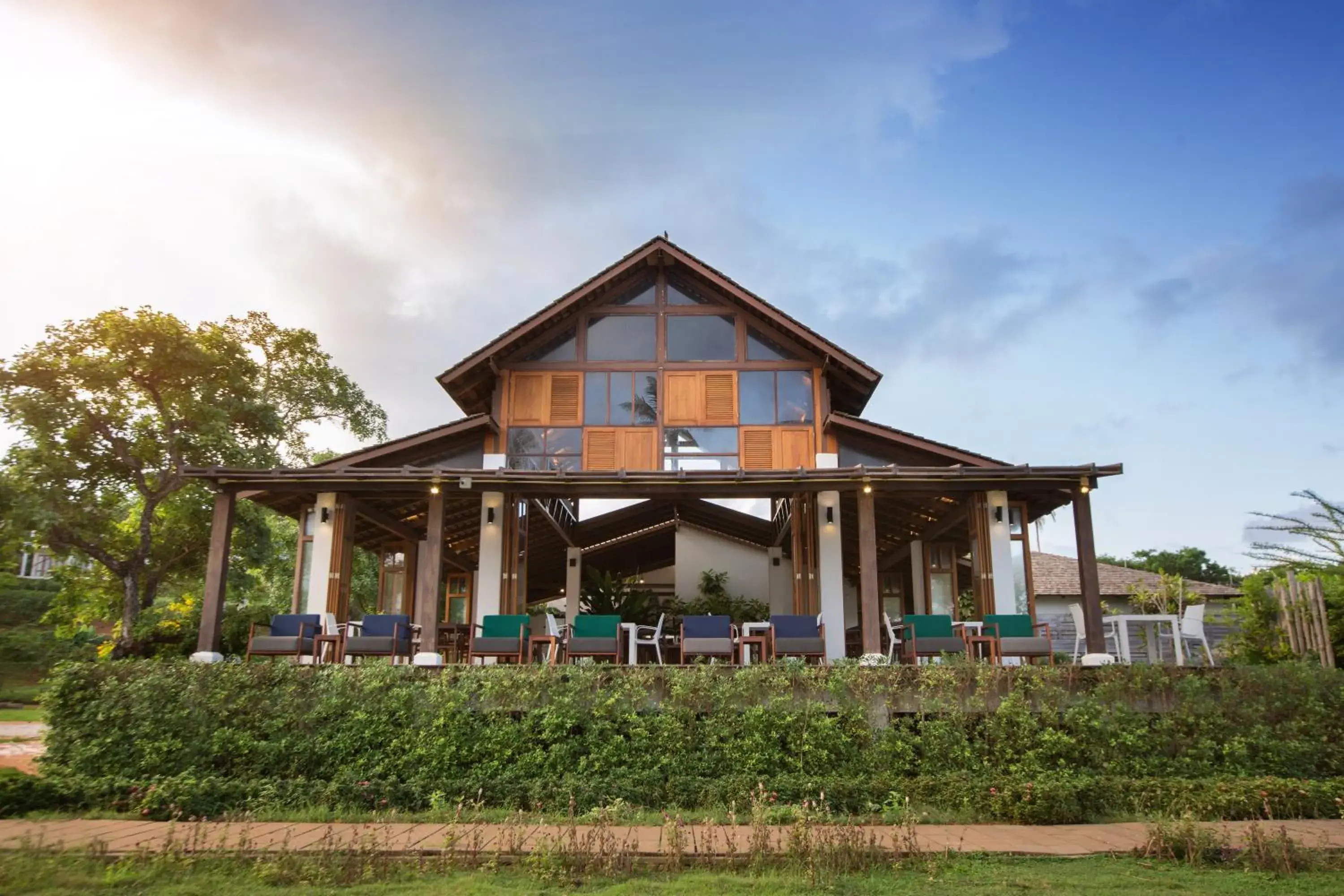 Property building in Mira Montra Resort Koh Mak Property building in Mira Montra Resort Koh Mak