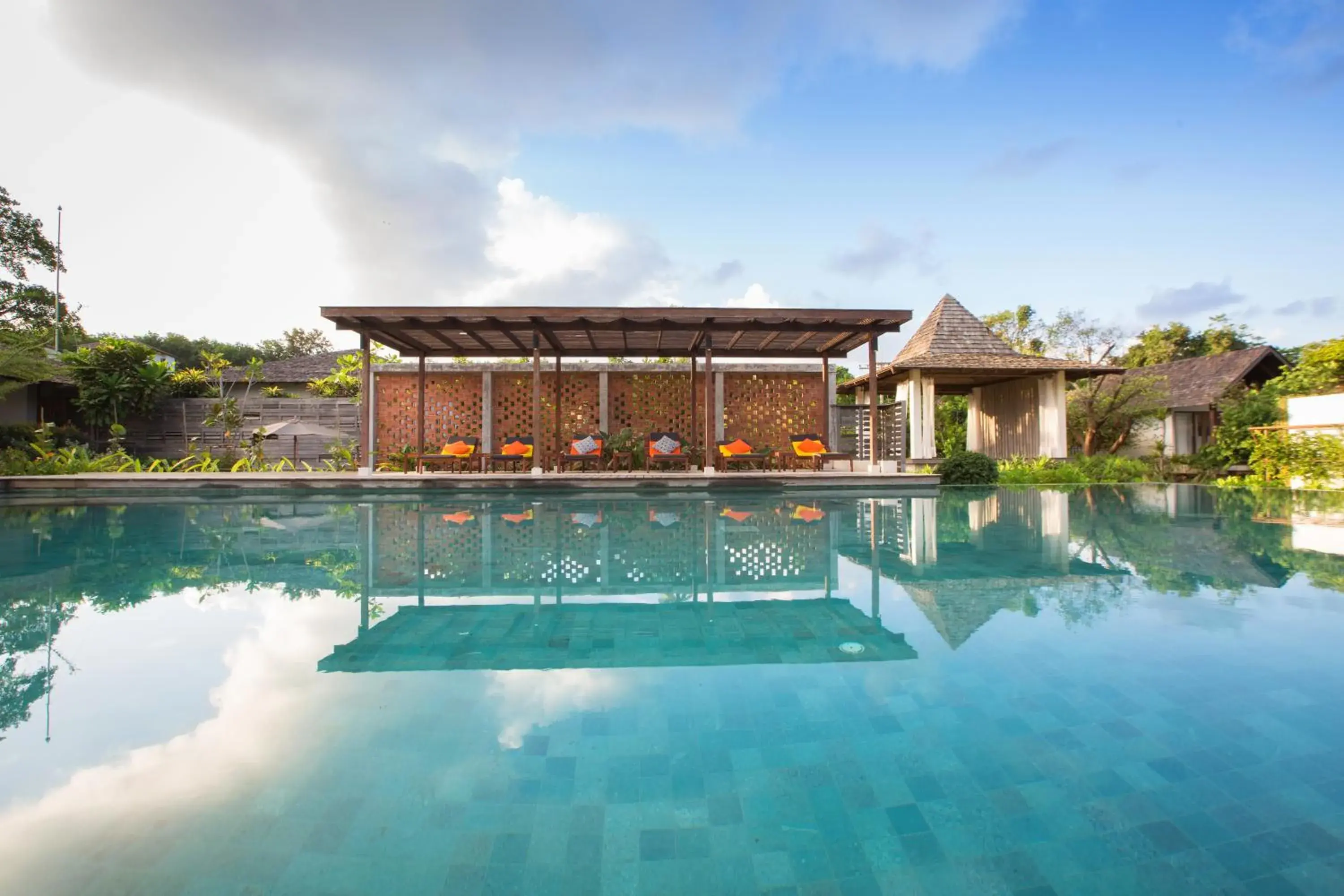 Swimming pool in Mira Montra Resort Koh Mak Swimming pool in Mira Montra Resort Koh Mak