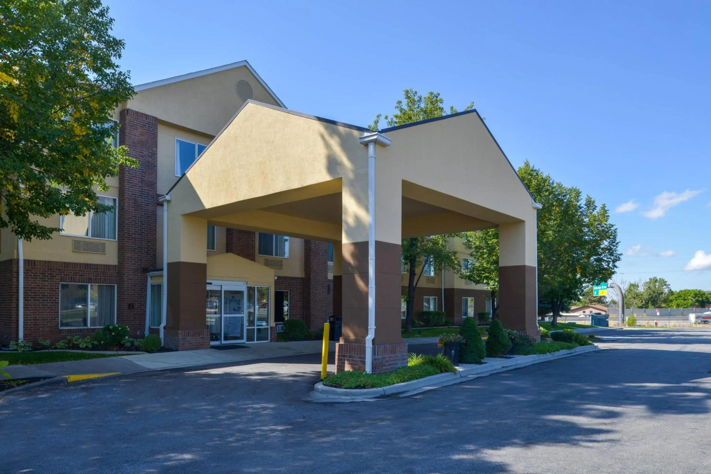 Property building in Fairfield Inn Salt Lake City Layton