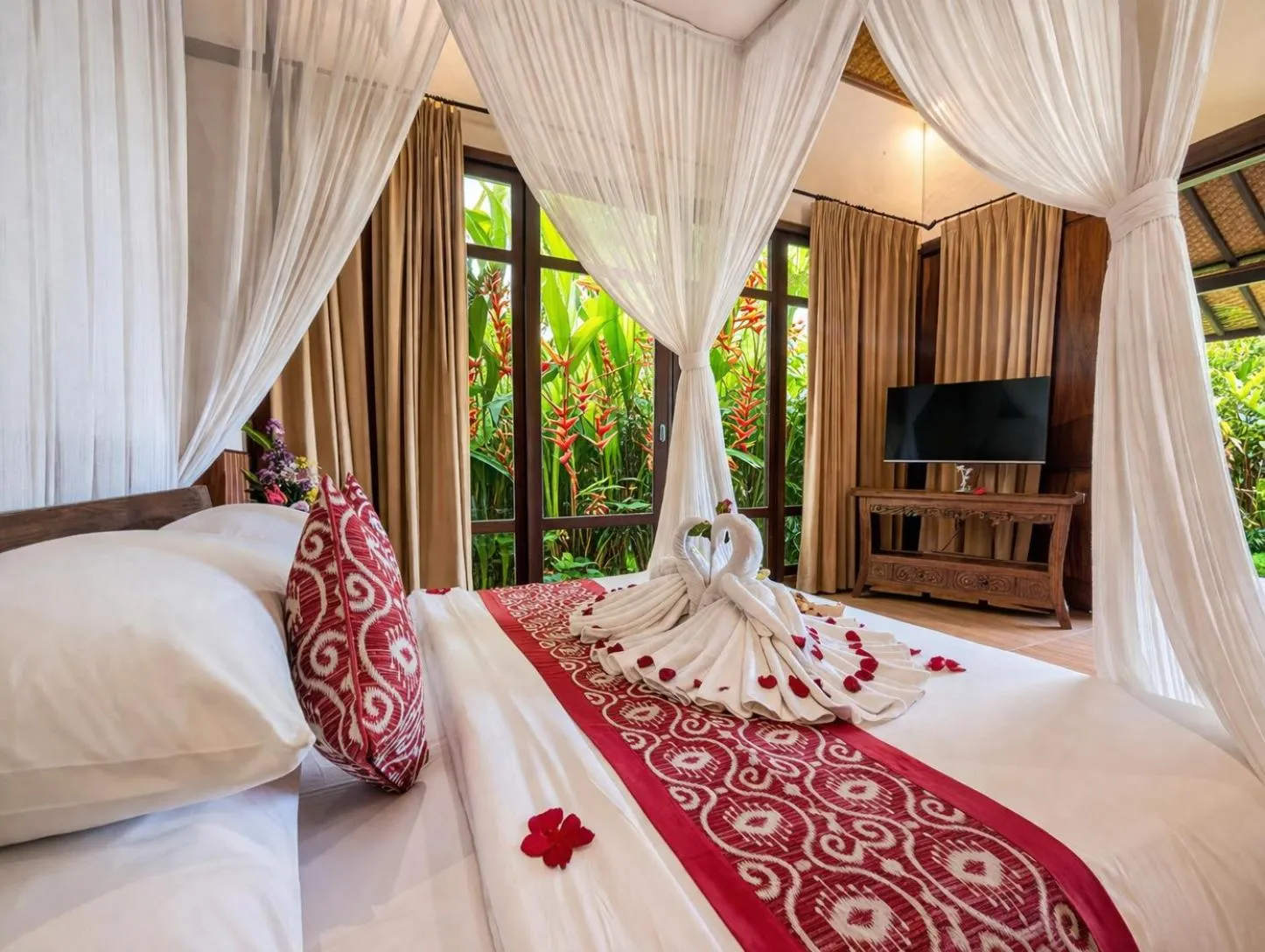 Bed in Villa Ulun Mertha - 1BR Private Villa