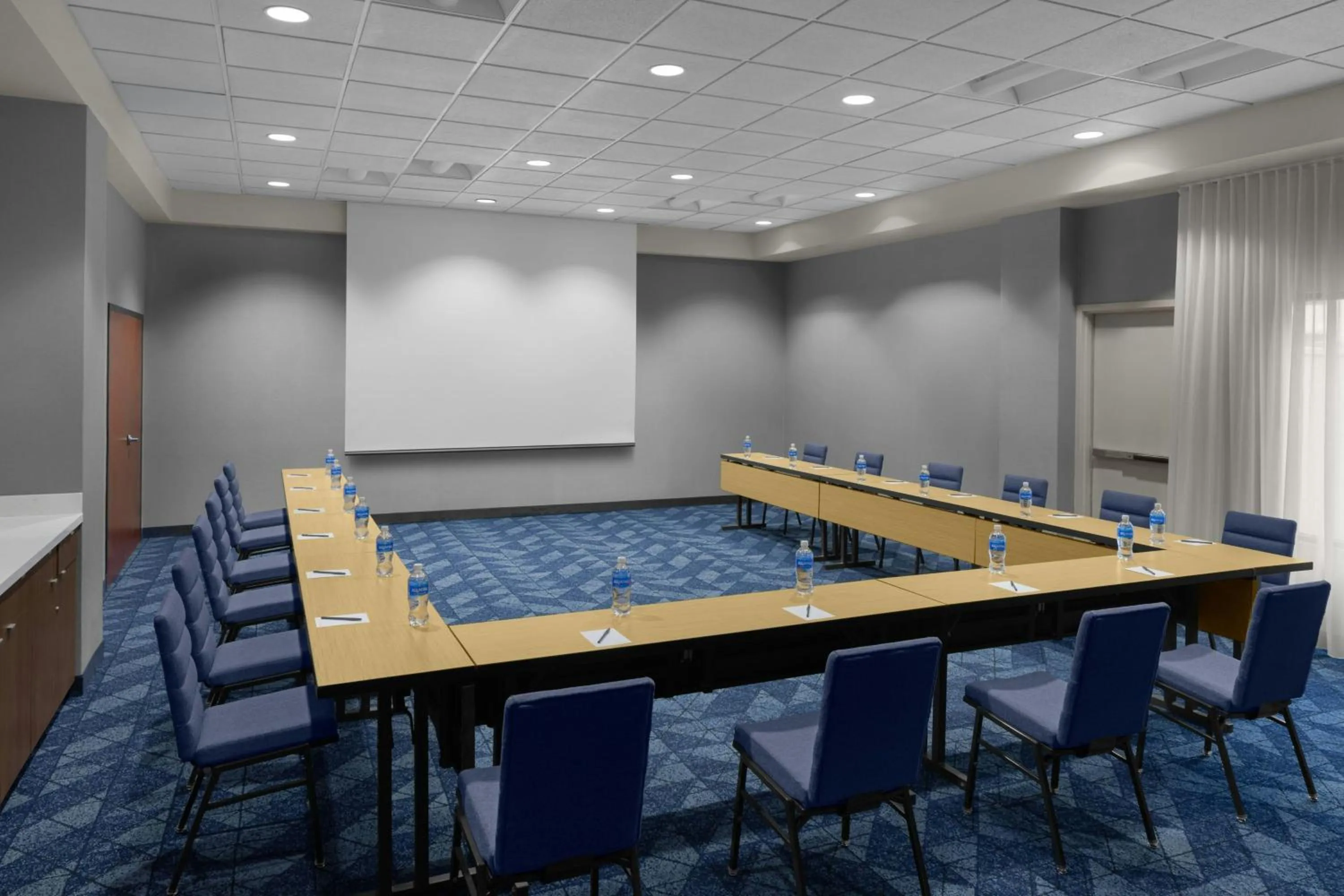 Meeting/conference room in Courtyard by Marriott Salt Lake City Sandy