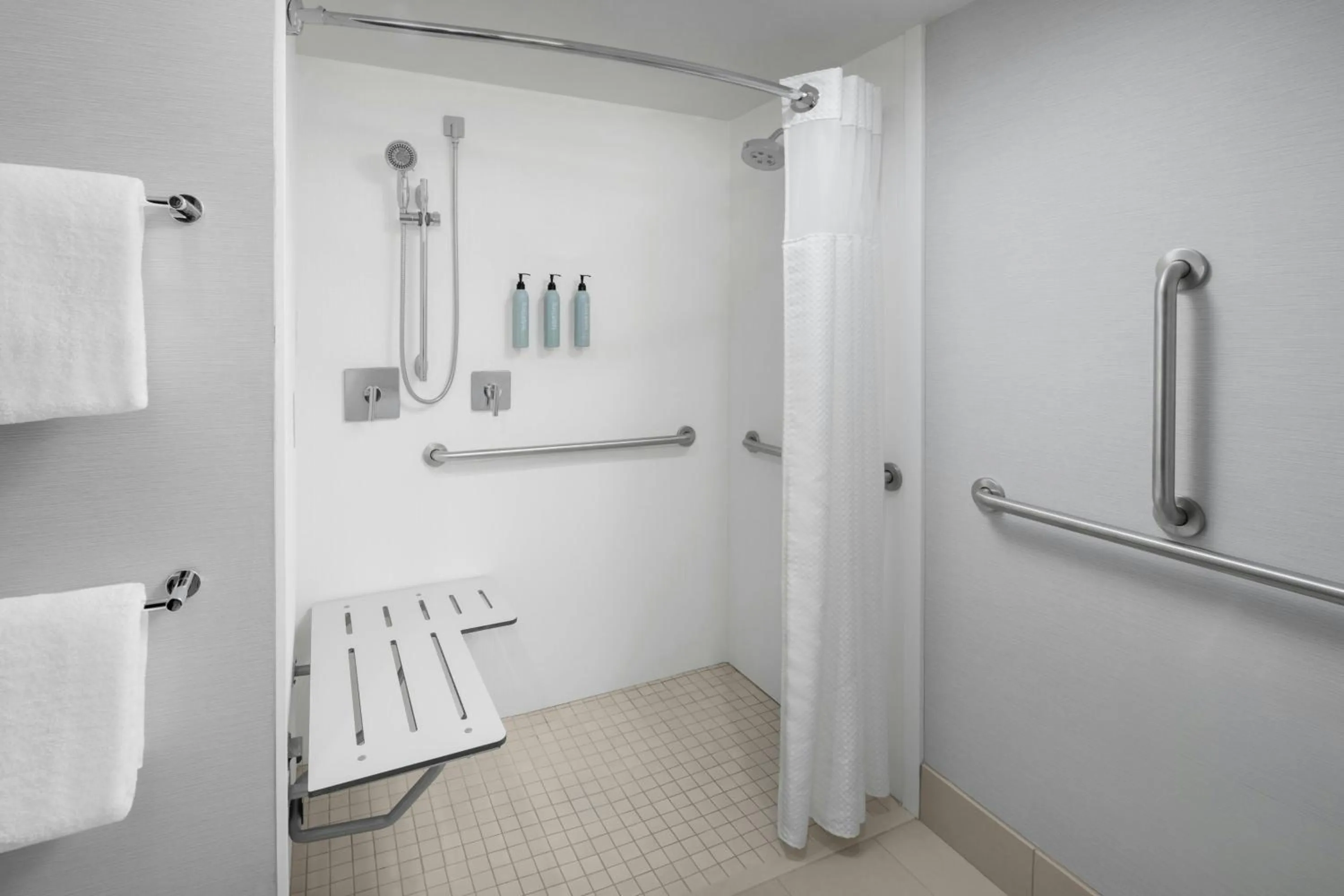 Bathroom in Courtyard by Marriott Salt Lake City Sandy