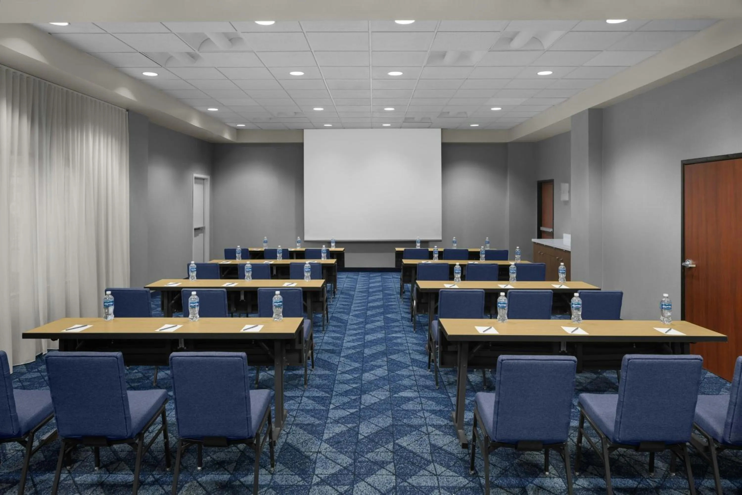 Meeting/conference room in Courtyard by Marriott Salt Lake City Sandy