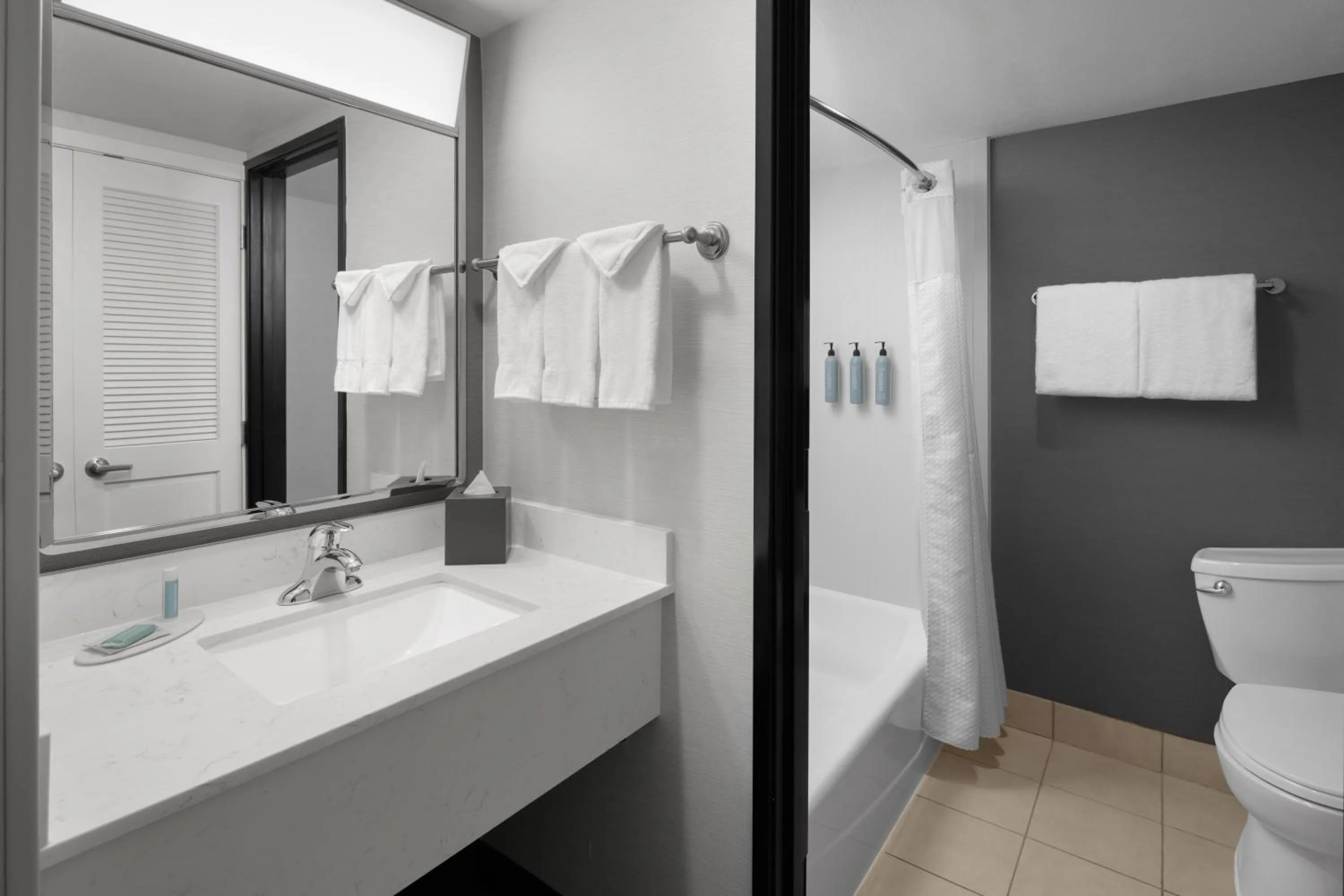 Bathroom in Courtyard by Marriott Salt Lake City Sandy