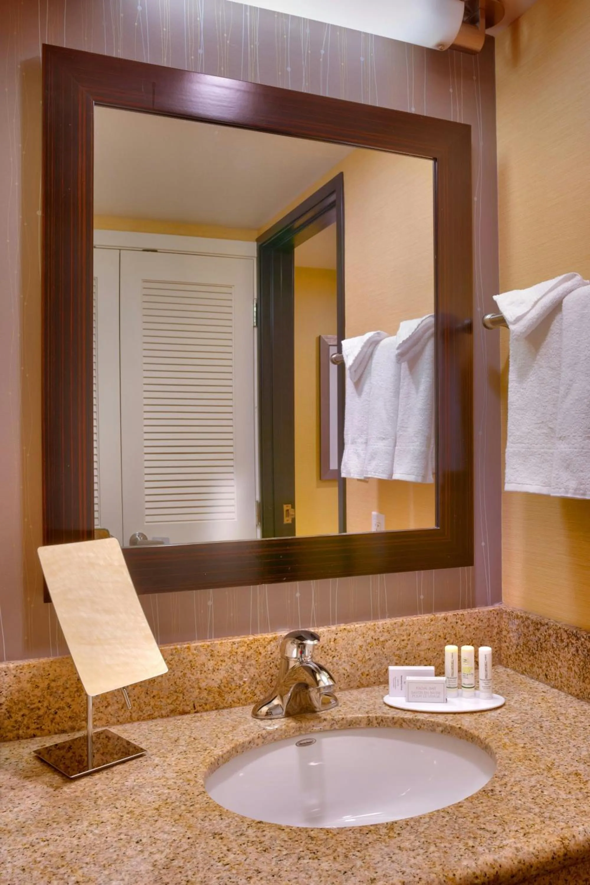 Bathroom in Courtyard by Marriott Salt Lake City Sandy