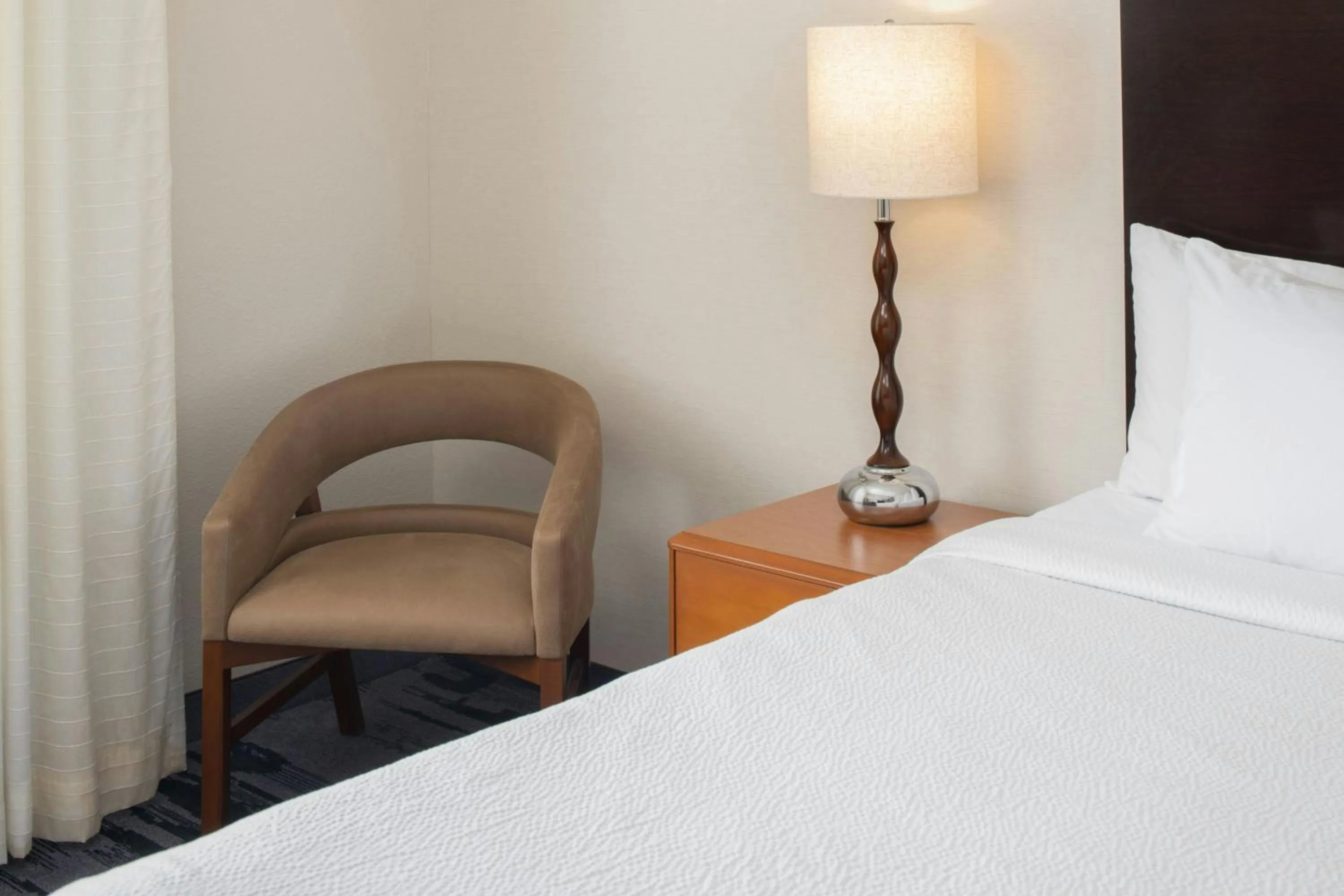 Photo of the whole room, Bed in Fairfield Inn & Suites Santa Maria