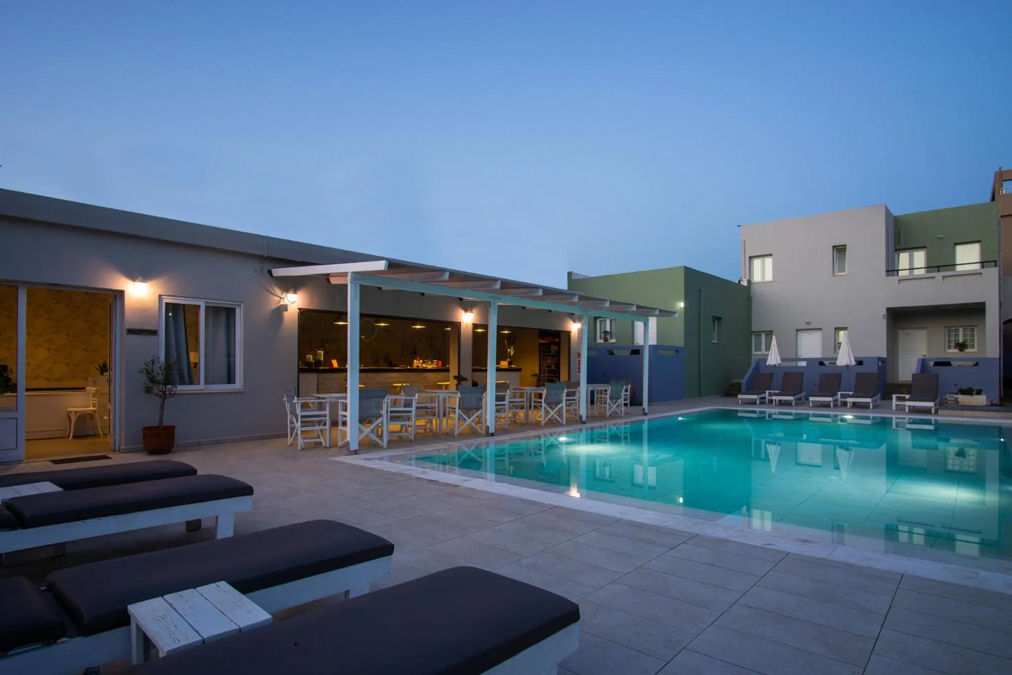 Property building in Golden Sun Boutique