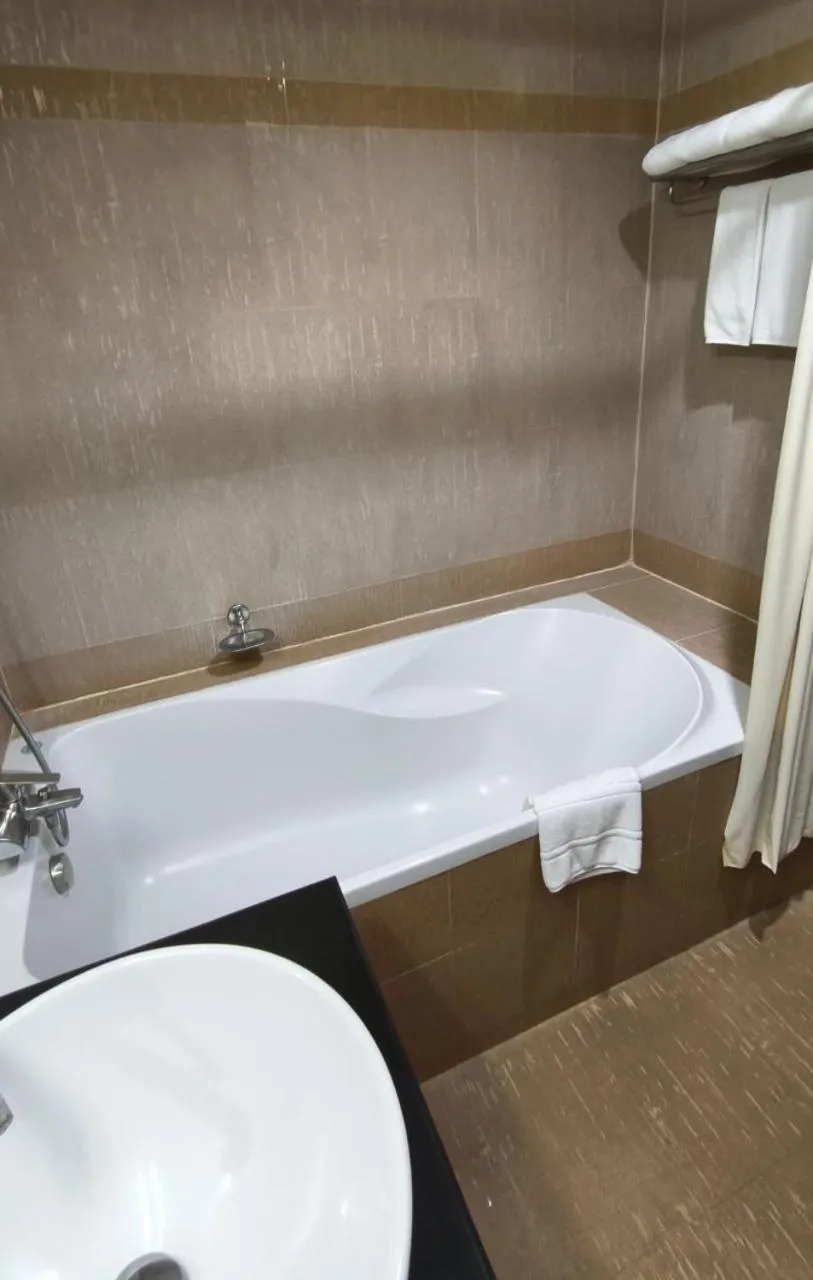 Eastpana Executive Residence 304 Prachinburi