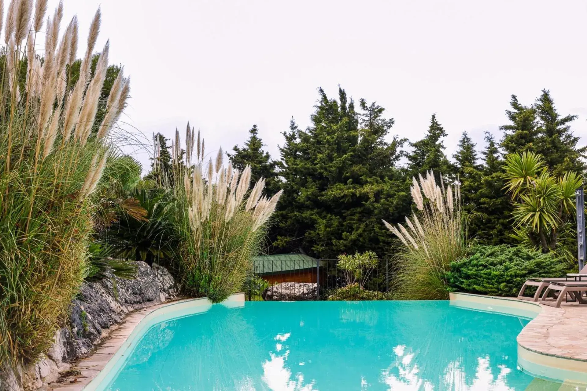 Swimming pool in Hôtel Eze Hermitage Swimming pool in Hôtel Eze Hermitage