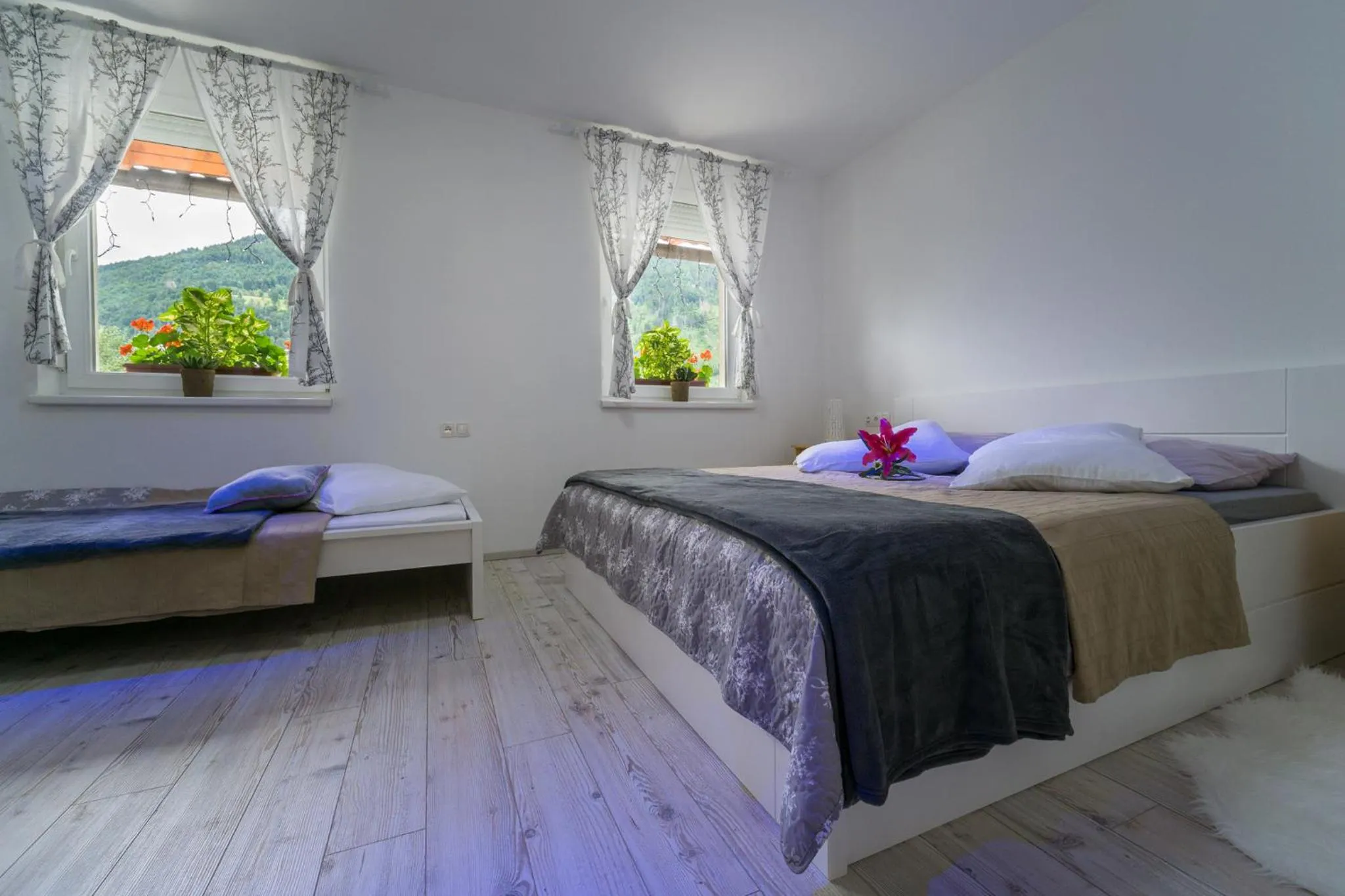 Bed in Aparthotel Pr' Jakapč'