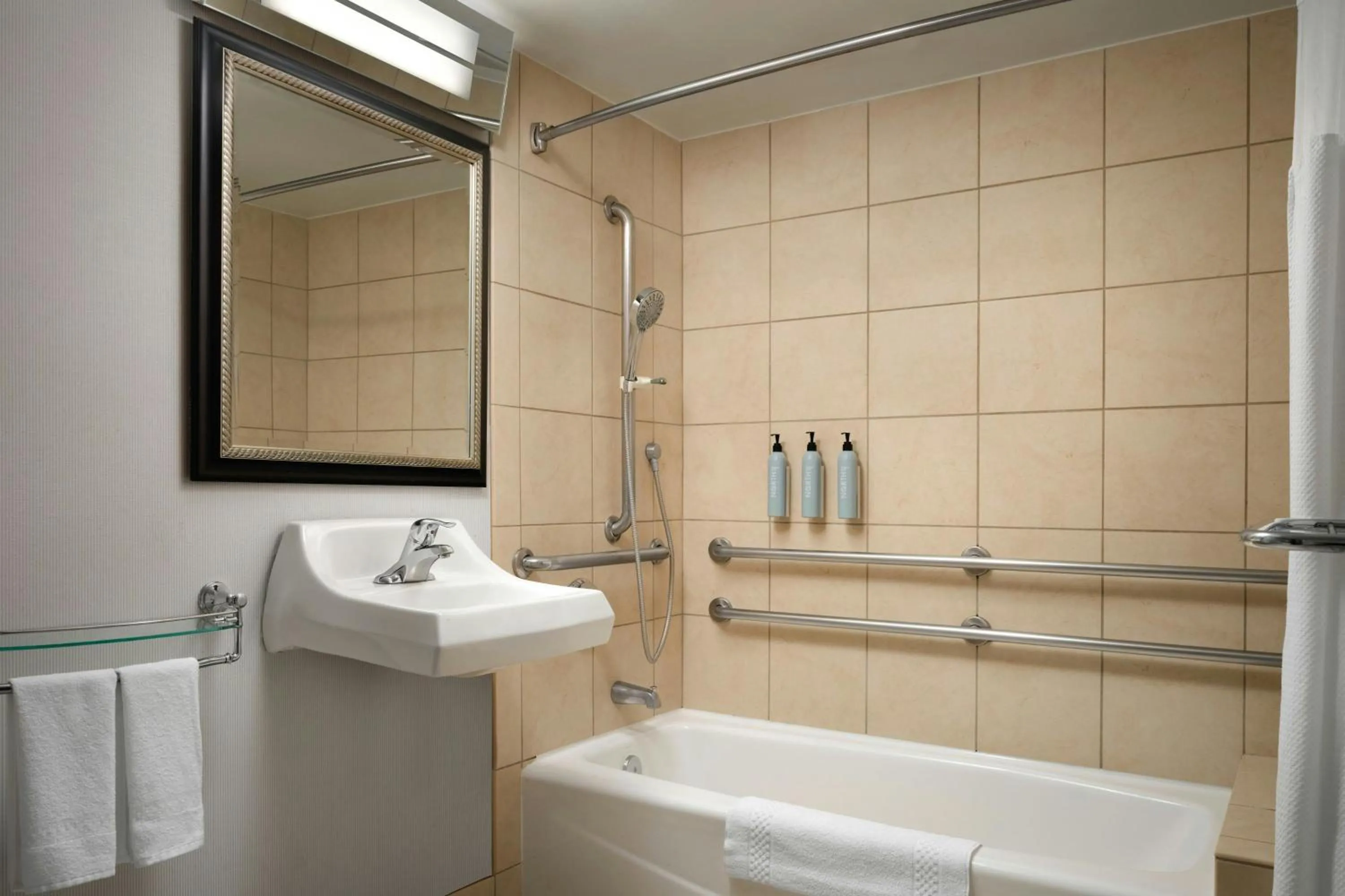 Bathroom in Courtyard by Marriott Santa Rosa