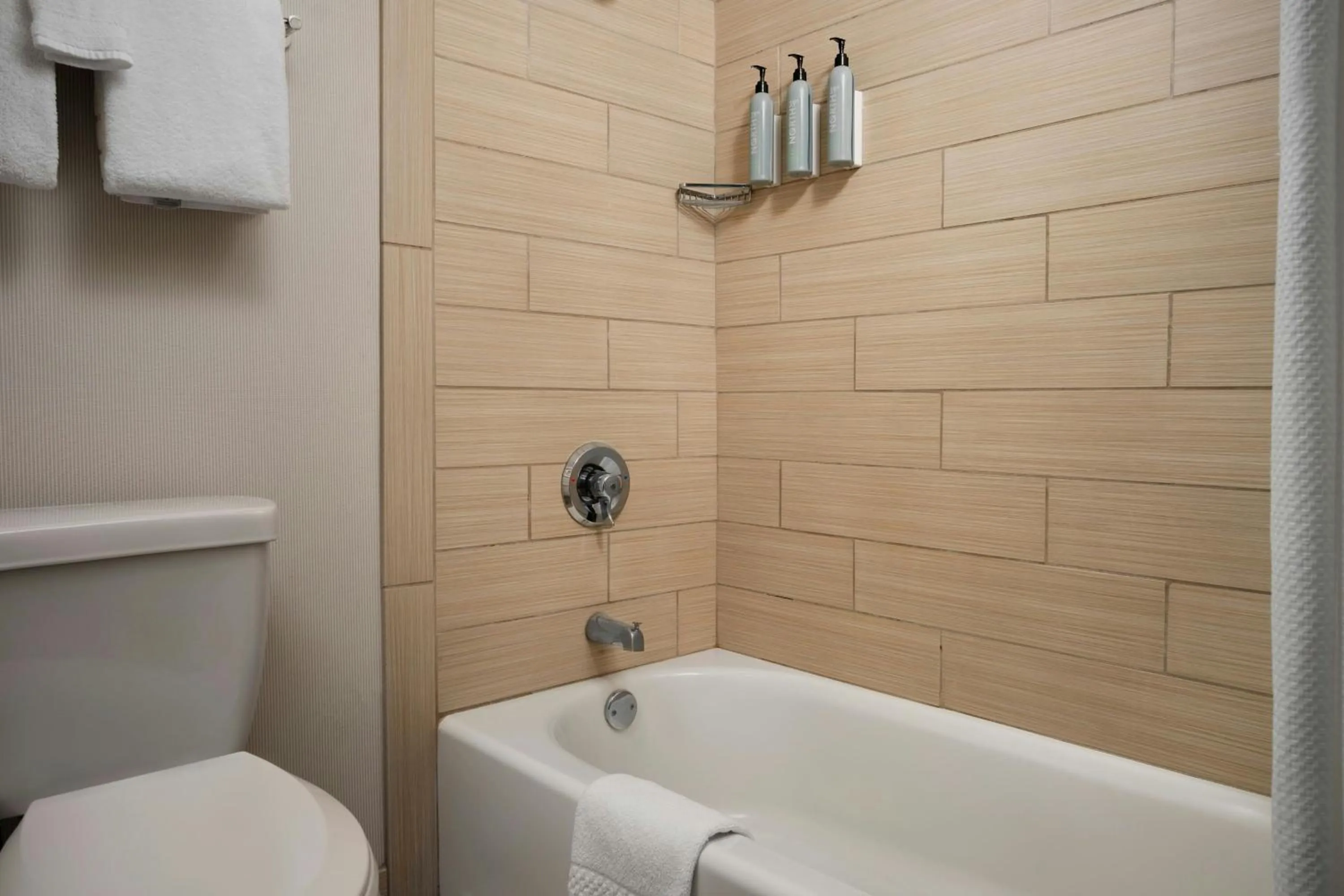 Bathroom in Courtyard by Marriott Santa Rosa