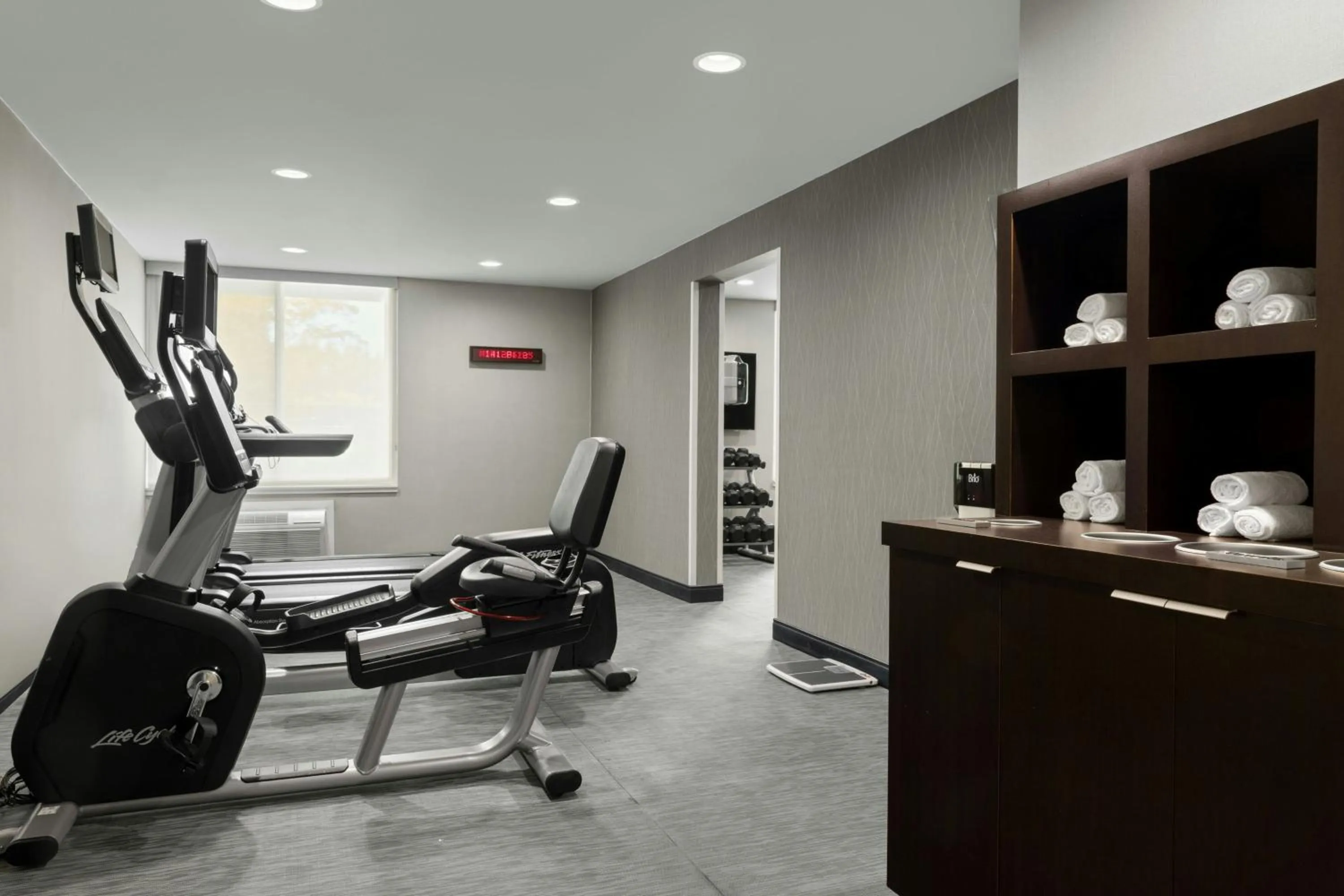 Fitness centre/facilities in Courtyard by Marriott Santa Rosa